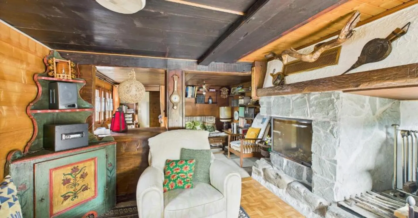 Fascinating chalet with charm and history in Les Diablerets, VD - Photo 3 of 10
