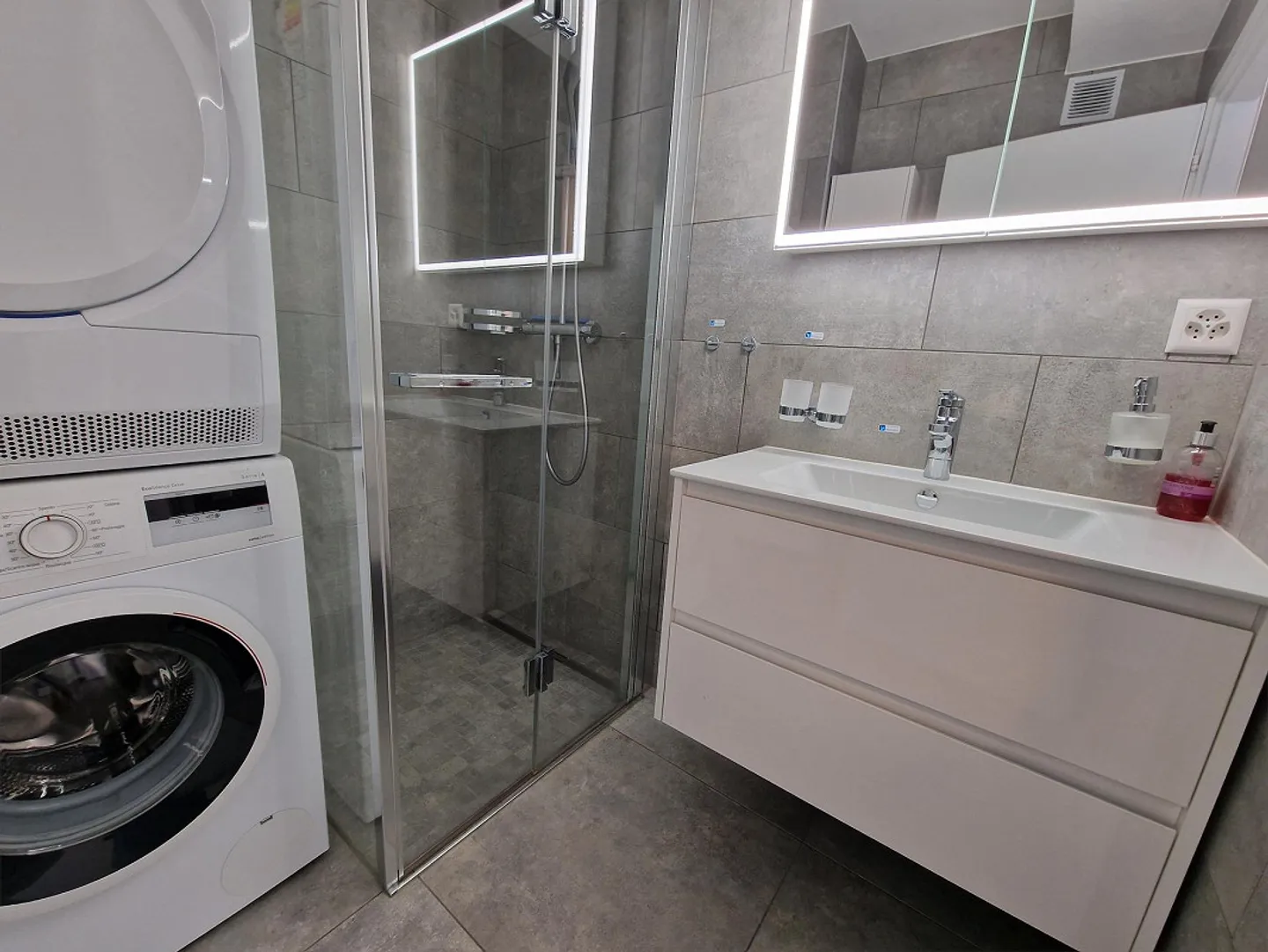 Appartamento affascinante 2,5 camere con 2 balconi - Foto 6 di 10