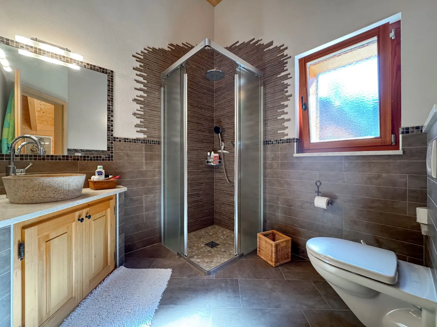 Magnifique chalet dans un écrin de verdure ! - Photo 23 sur 32