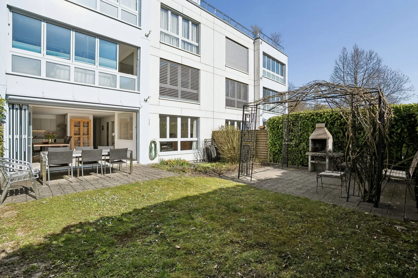 Quiet garden apartment near the city and the Aare including two parking spaces - Photo 11 of 13