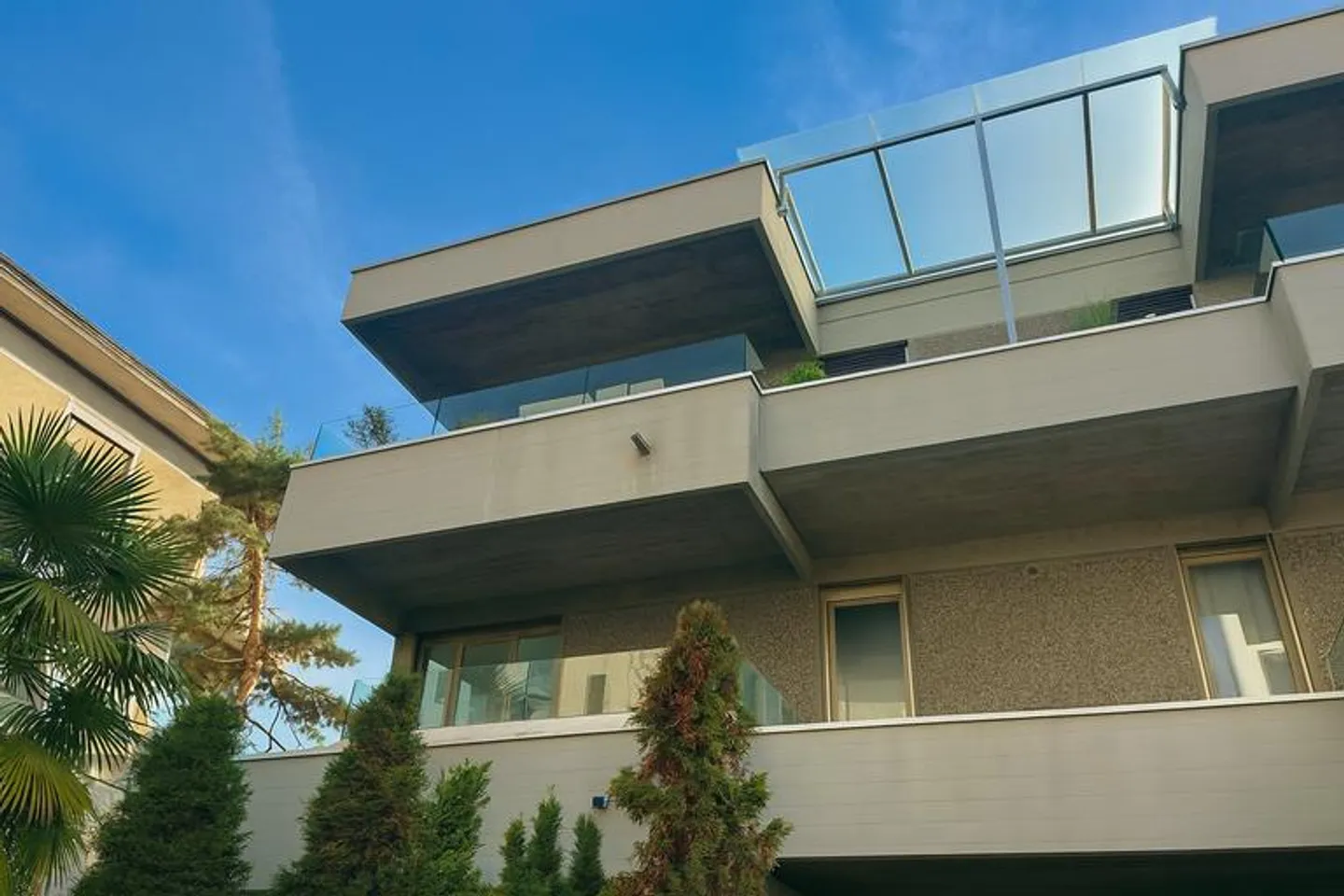 LUGANO - Appartement 4.5 pièces avec terrasse et vue dégagée à louer - Photo 9 sur 9