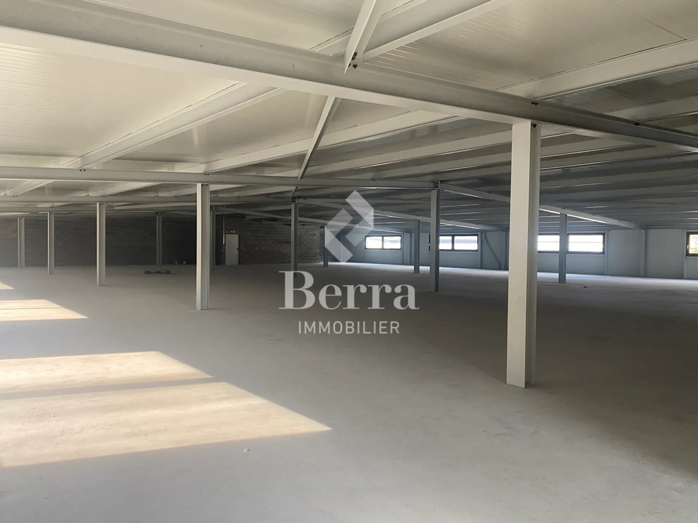 Nouvelle halle commerciale/industrielle à Fully! - Photo 2 sur 6