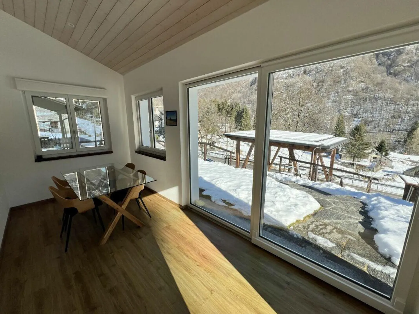 Maison unifamiliale de 4,5 pièces avec jardin et terrain - Photo 10 sur 19