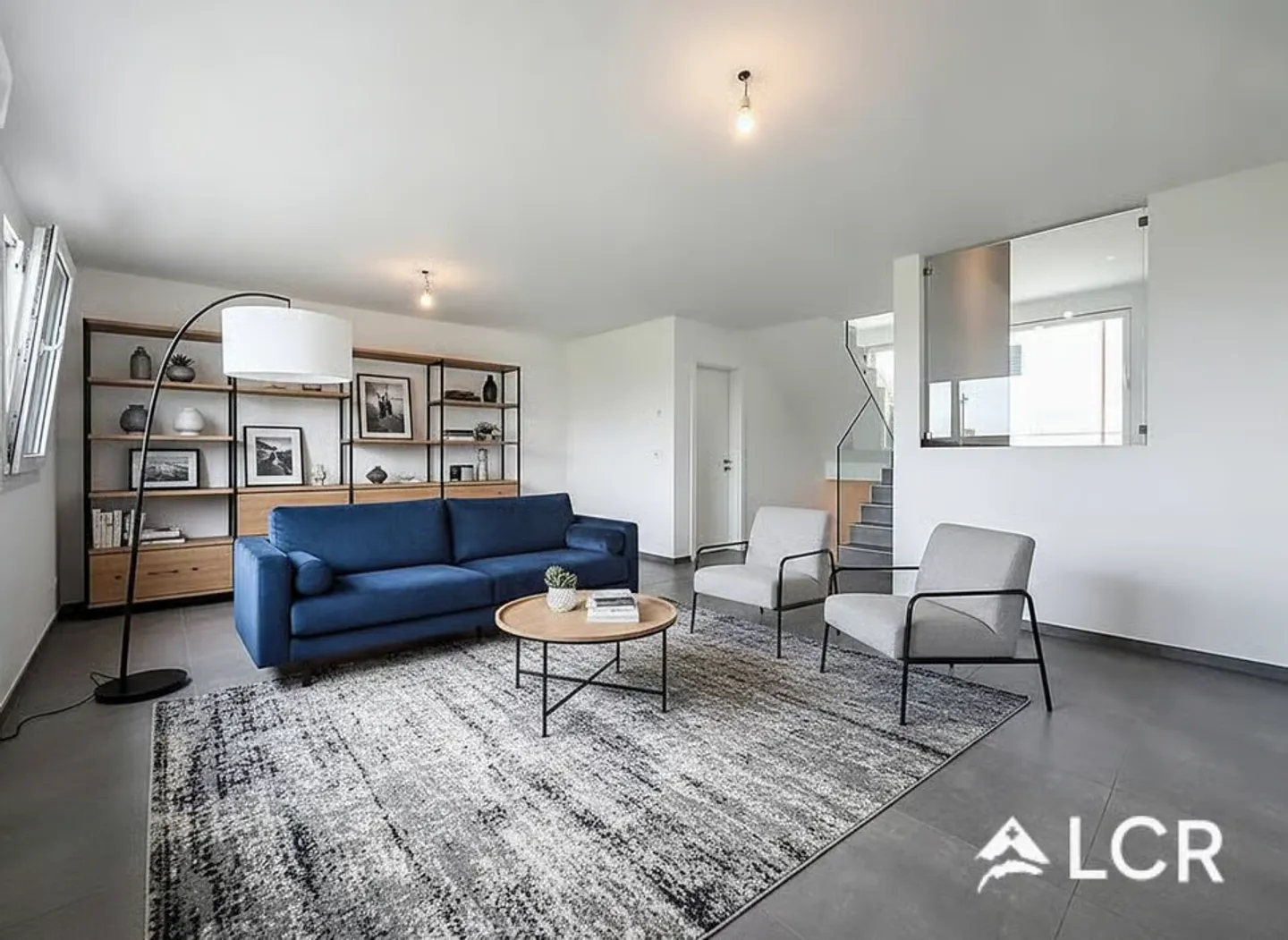 Magnifique appartement de 5.5P / 4 CHB / 2 SDB / 1 balcon / 1 Jardin /2 places d - Photo 1 of 13