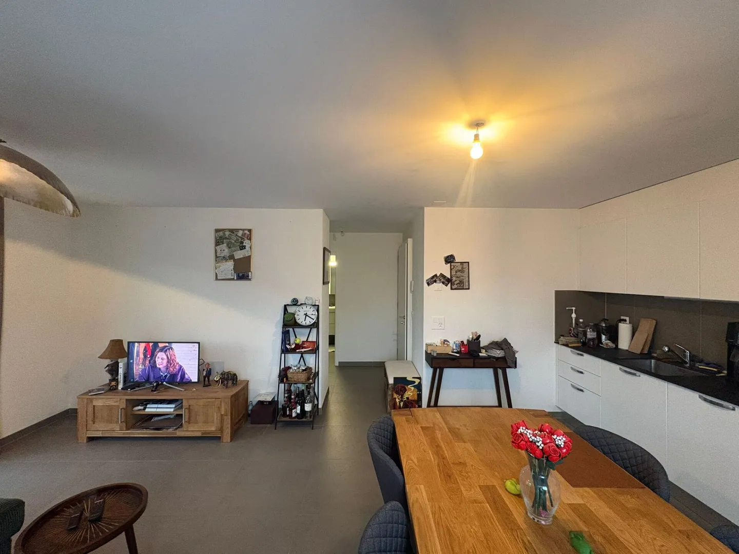 Bright ground floor with large terrace, garden and 2 parking spaces - Conthey - Photo 5 of 8