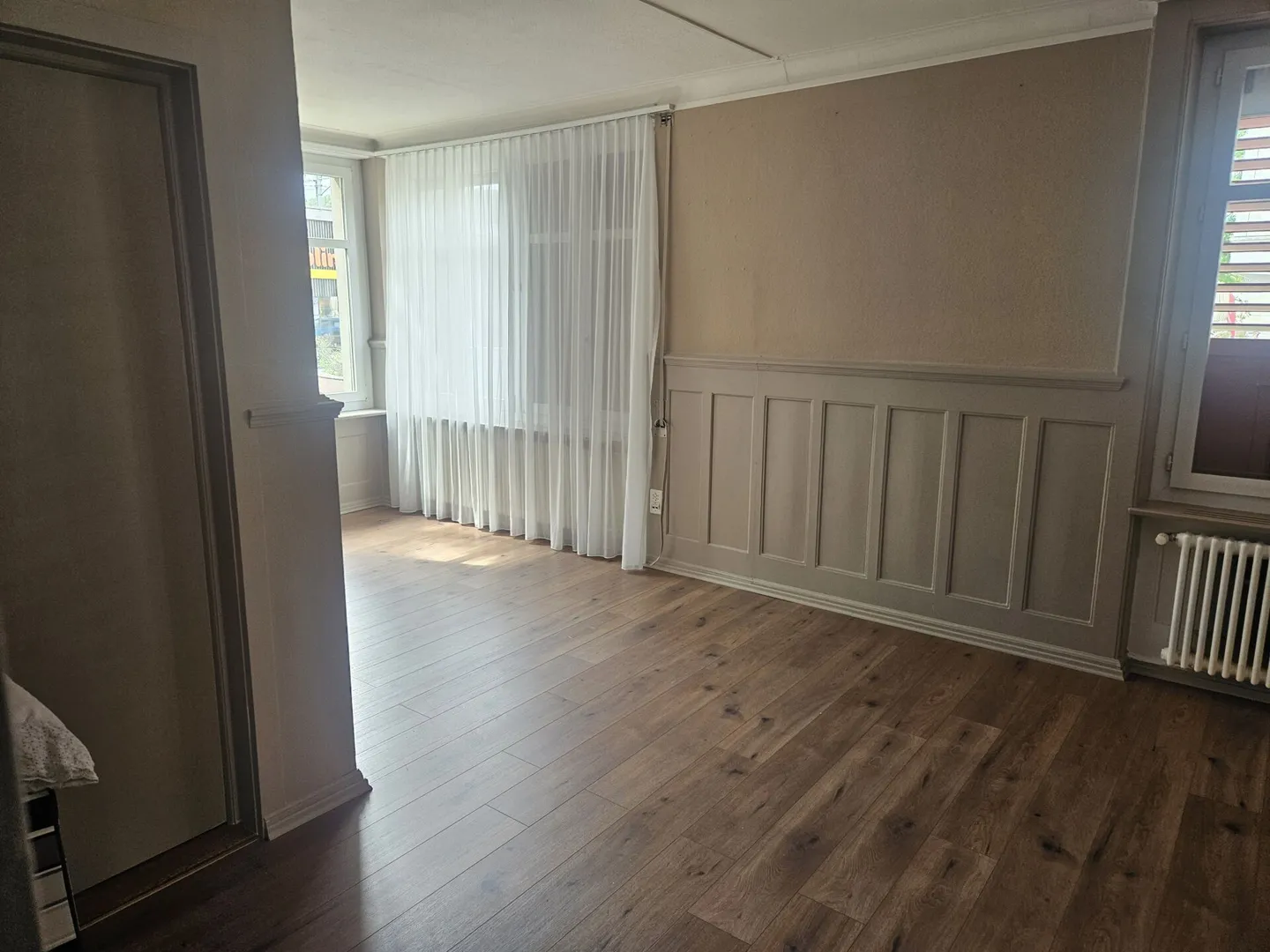 Office space for rent - Photo 3 of 7