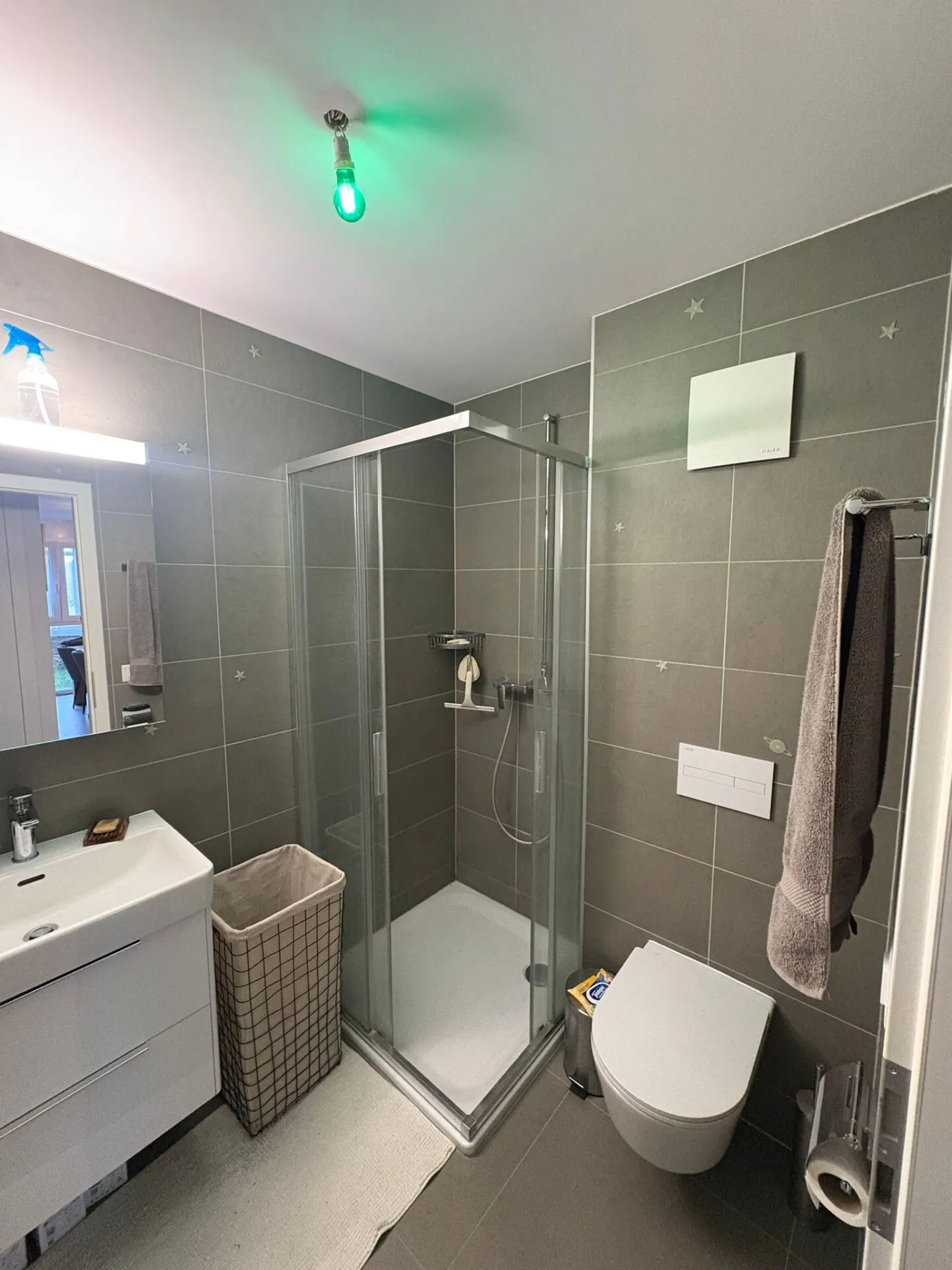 Bright ground floor with large terrace, garden and 2 parking spaces - Conthey - Photo 8 of 8