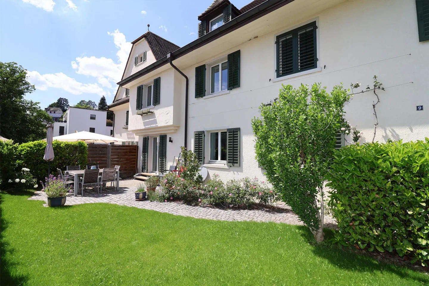 Casa a schiera esclusiva con 203 m² di superficie abitabile e giardino nel popolare quartiere Breite - Foto 1 di 13