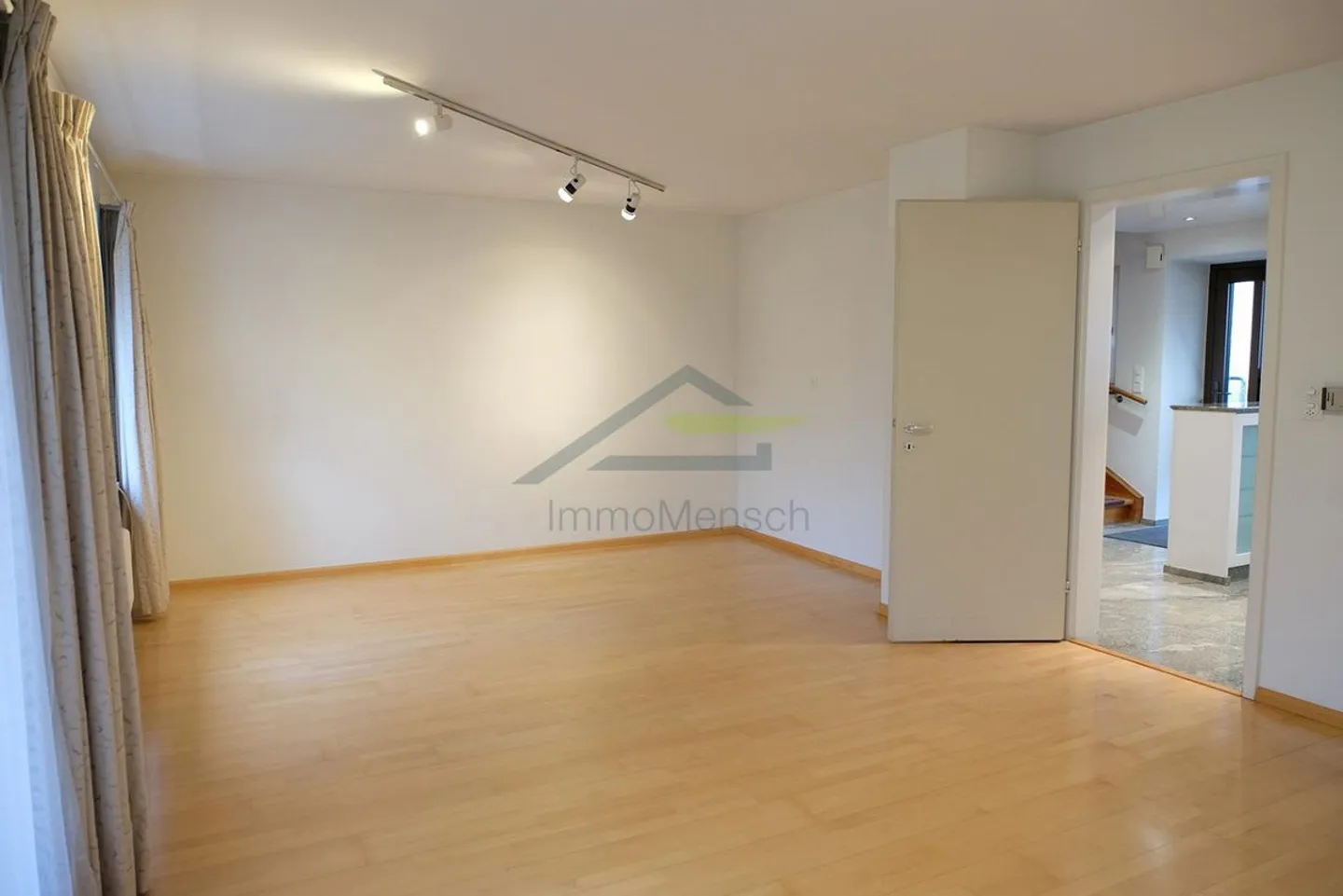 Reihenhaus kaufen - Foto 3 von 7