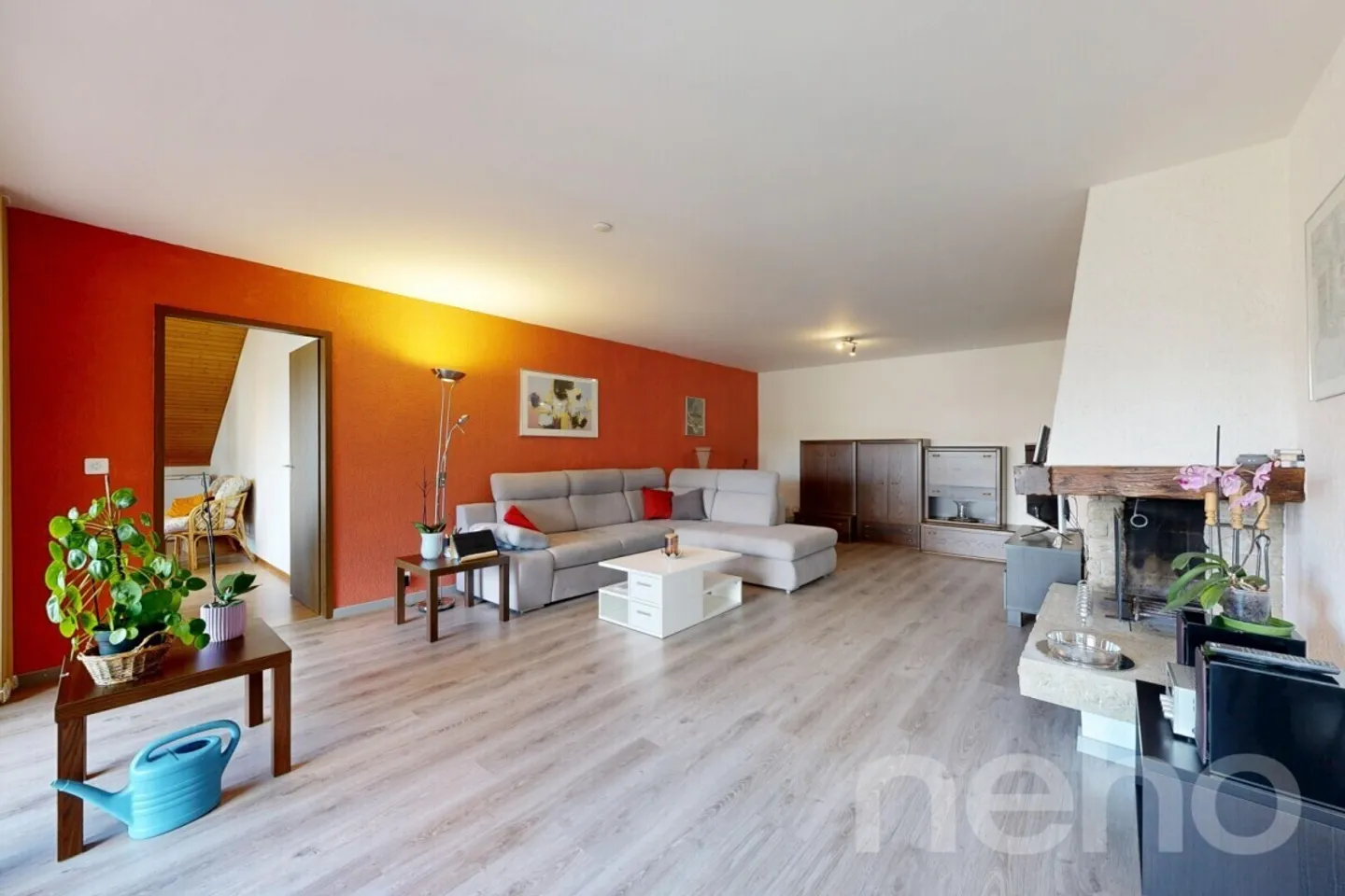 Family apartment with 5.5 rooms and 157 m² with fireplace and garage - Photo 4 of 12