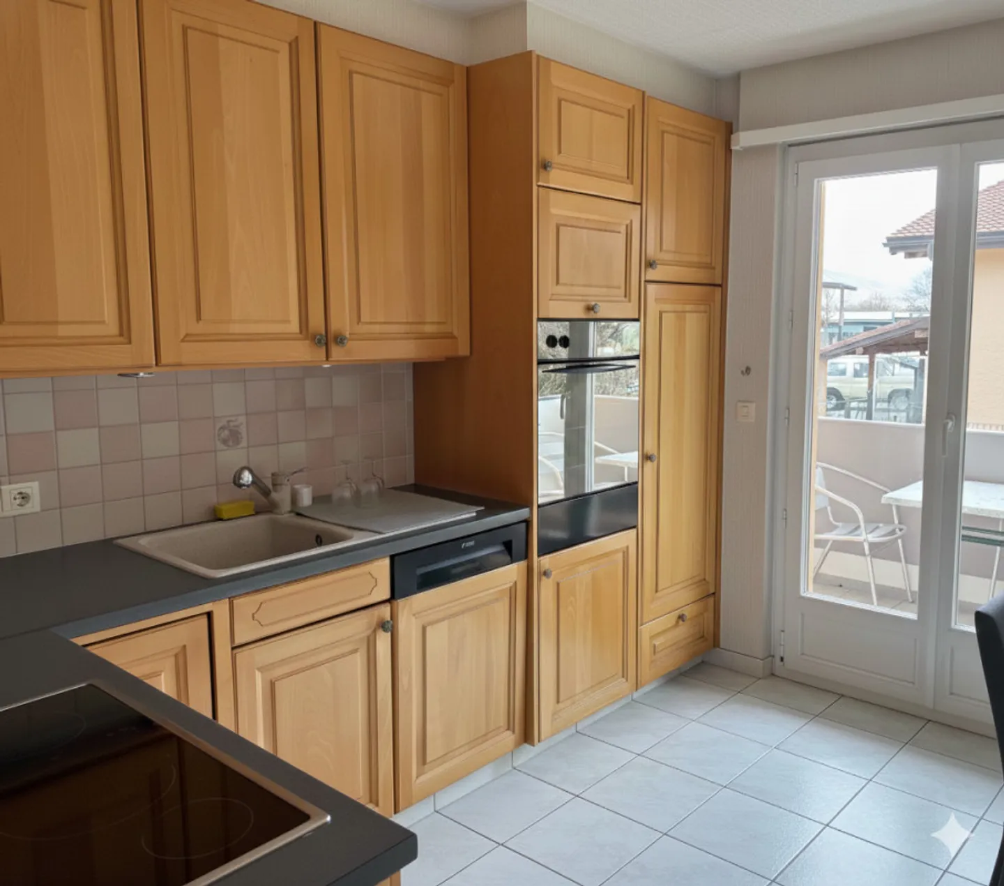 Appartement 4.5 pièces - Photo 3 sur 8