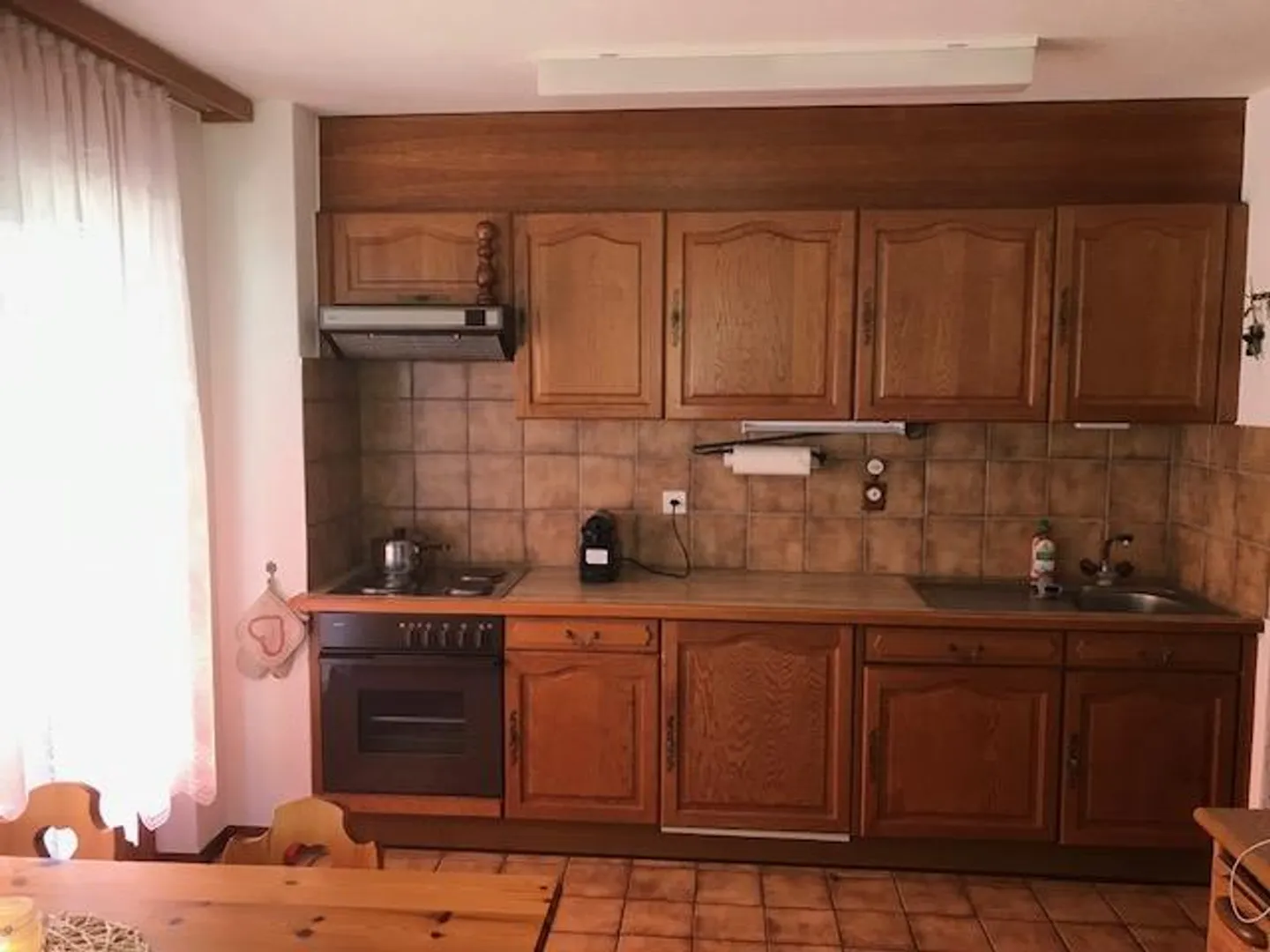 Appartamento accogliente e arredato di 2,5 locali nel cuore di Blatten - Foto 1 di 6