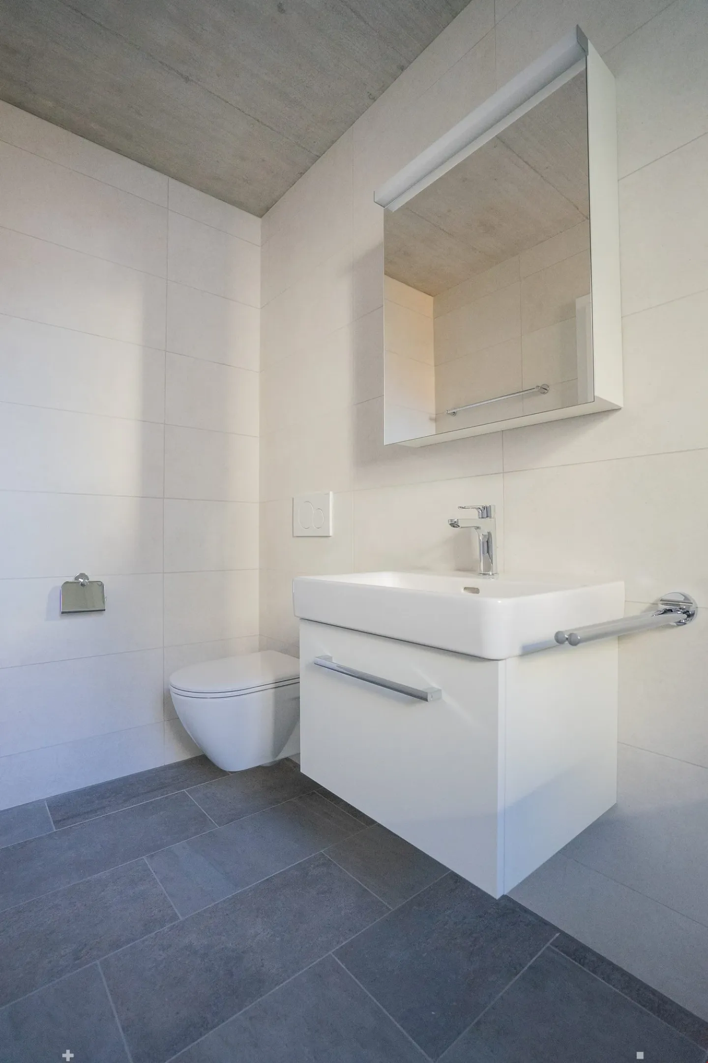 Möbliertes Zimmer mit Bad - Foto 6 von 8