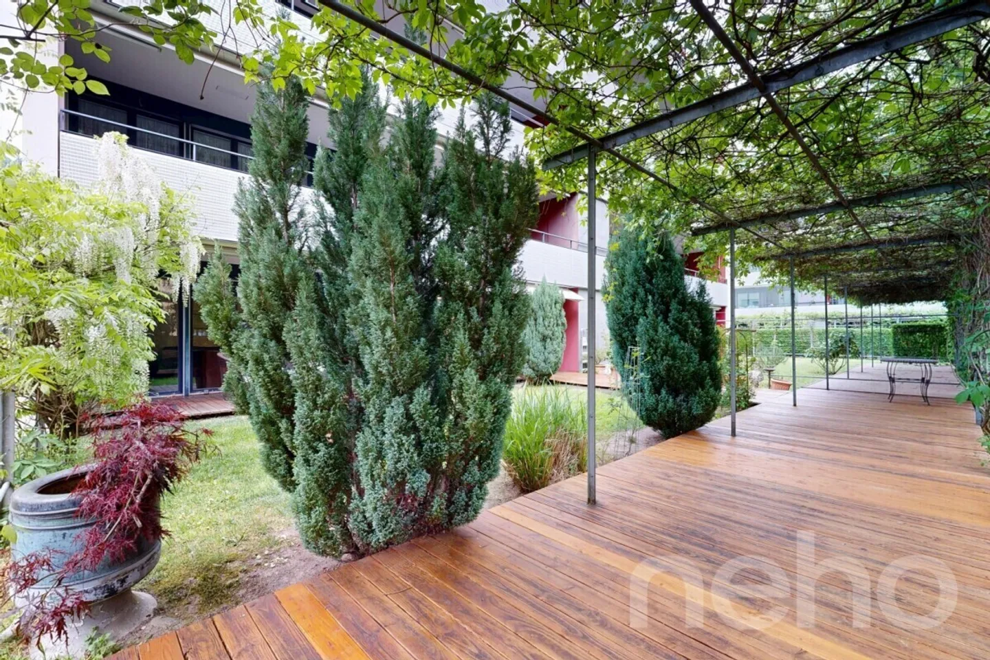 Appartement de jardin 4.5 pièces avec grand espace extérieur - Photo 3 sur 12