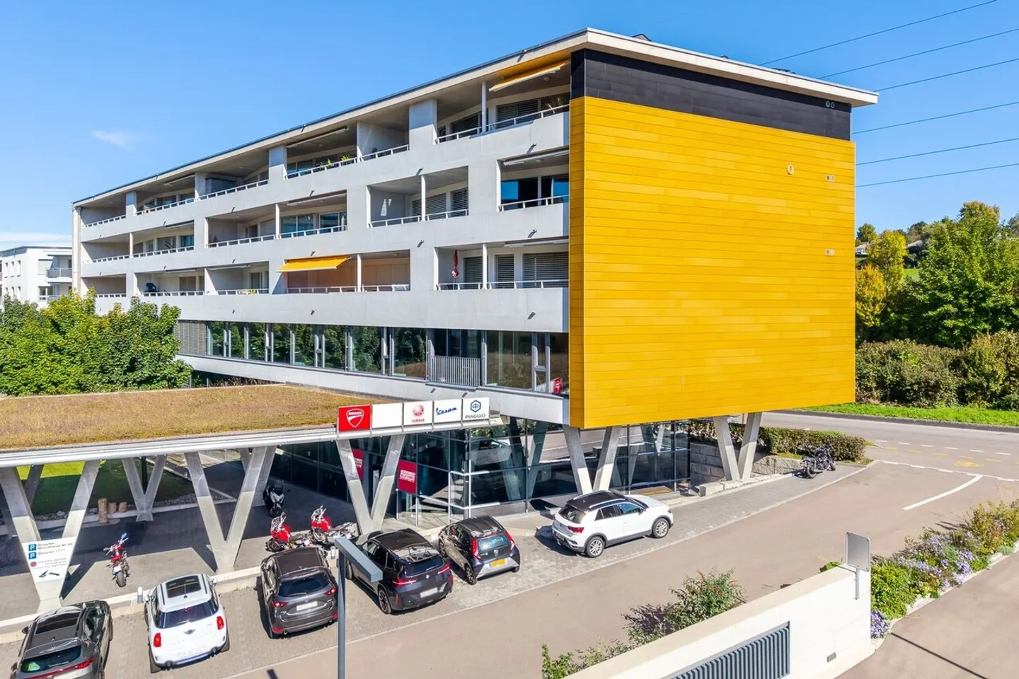 Nouvel emplacement pour vos futures activités commerciales ! - Photo 1 sur 7