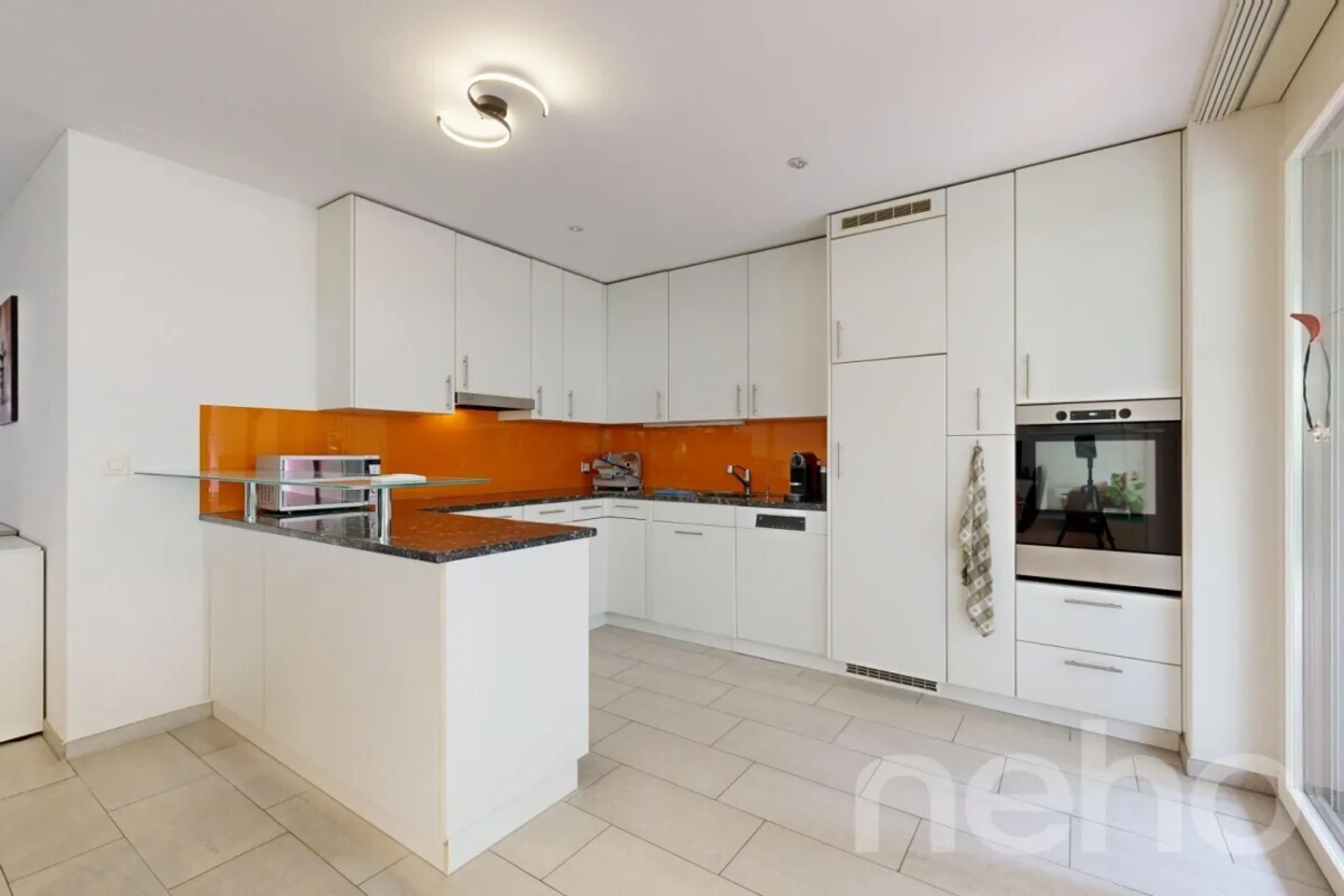 Appartement de jardin 4.5 pièces avec grand espace extérieur - Photo 4 sur 12