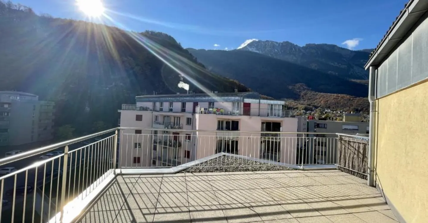Magnifique appartement en attique dans un quartier calme - Foto 5 di 8