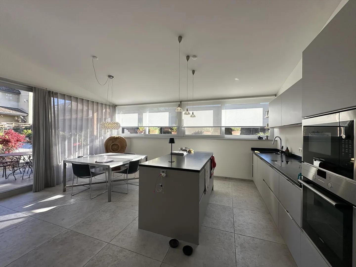 Semi-Detached House 6 Rooms - Photo 3 of 16