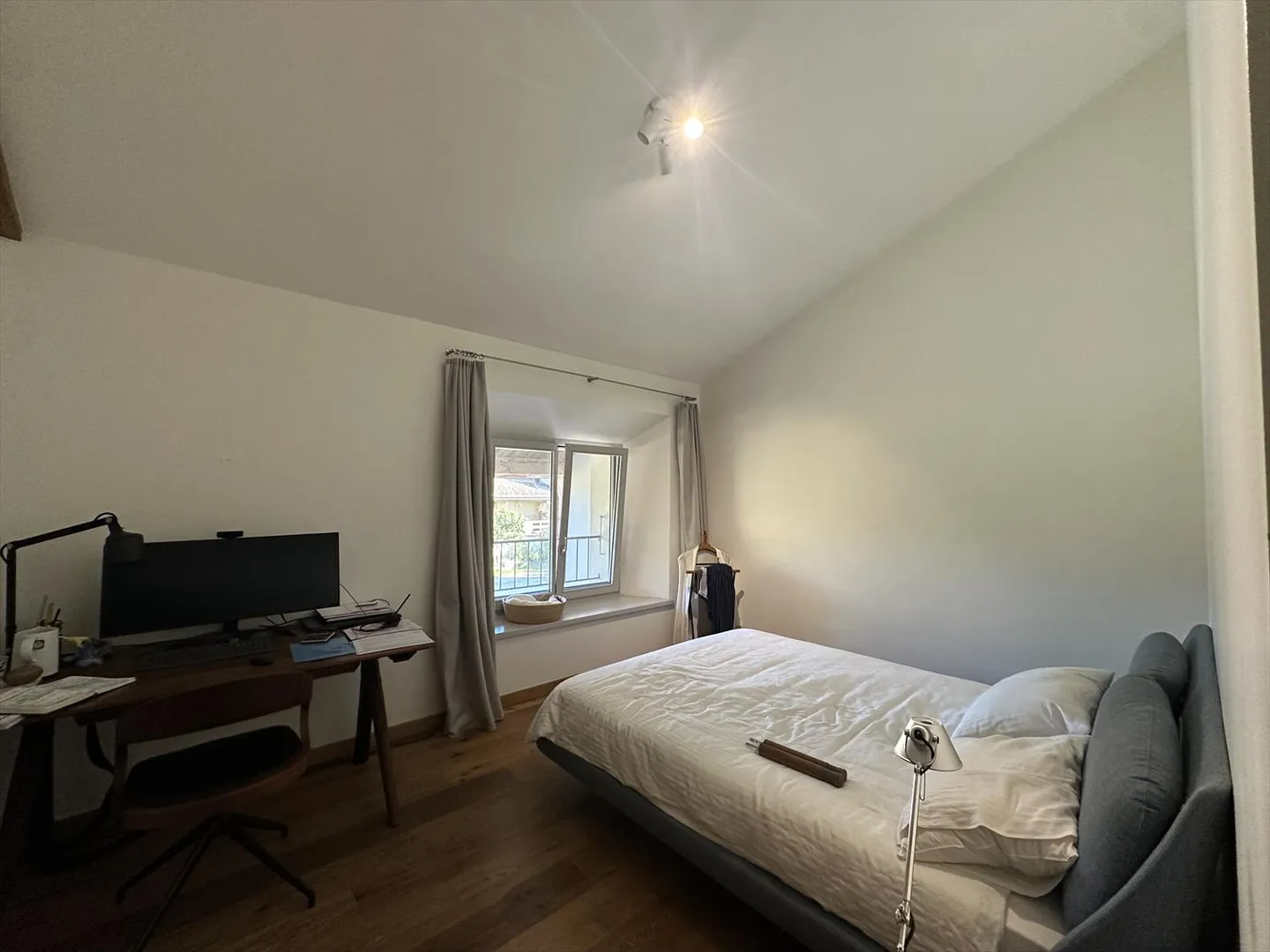 Semi-Detached House 6 Rooms - Photo 11 of 16