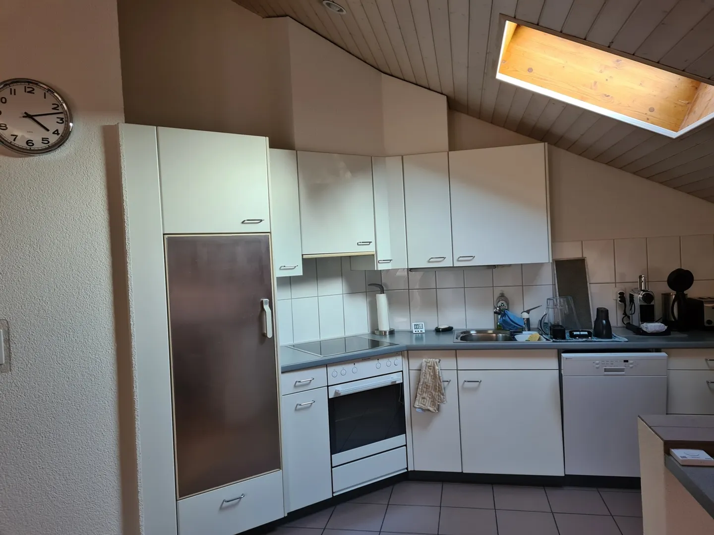Attraktive 2.5-Zimmer-Wohnung in Bottmingen - Foto 2 von 7