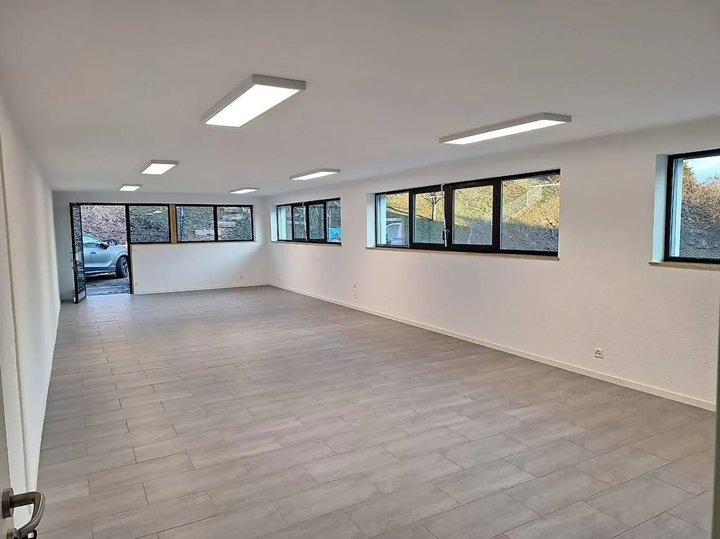 Surface commerciale | La Tour-de-Peilz - Photo 1 sur 6