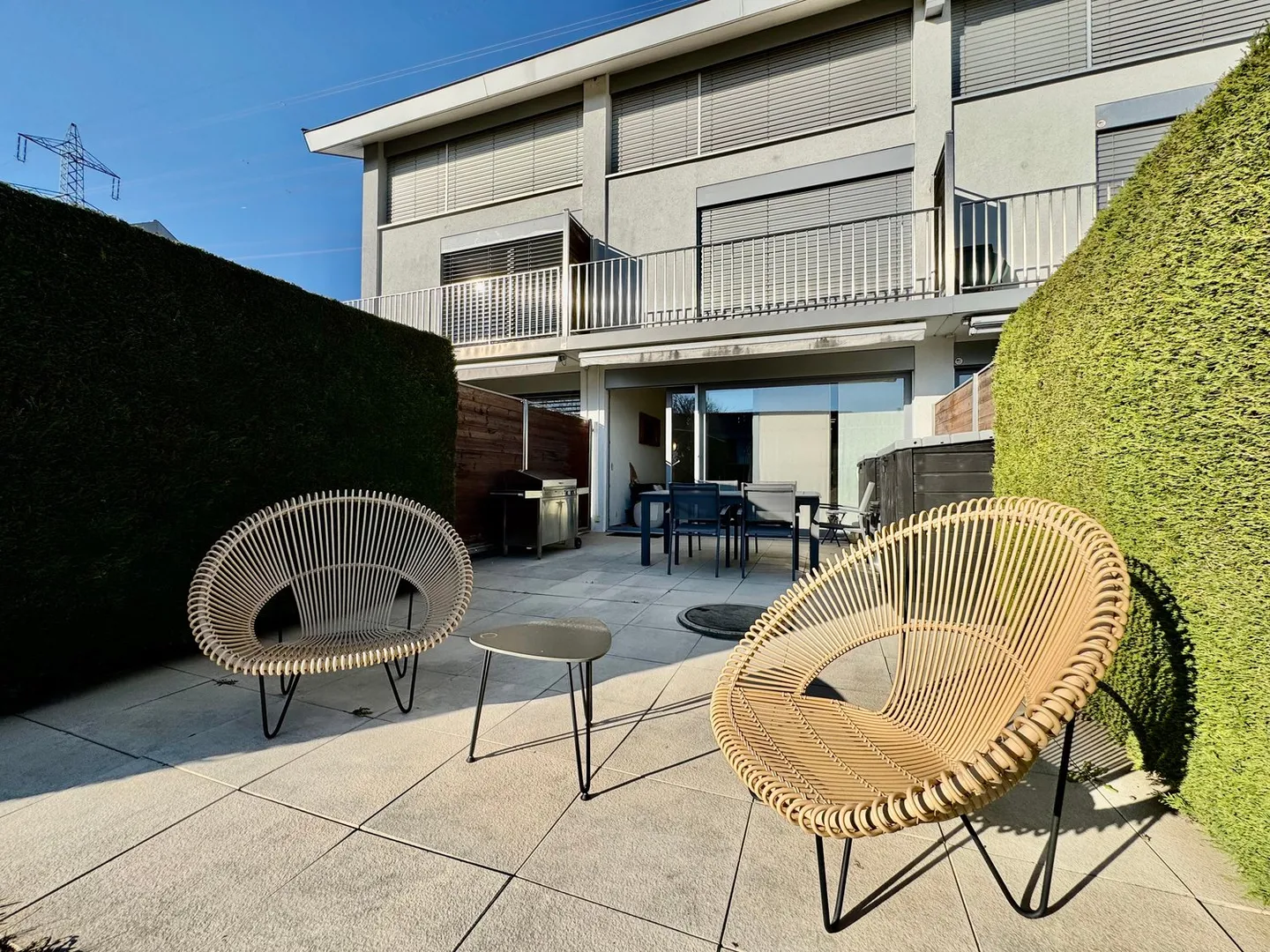 Modernes Reihenhaus in Mont-sur-Rolle - Foto 14 von 17