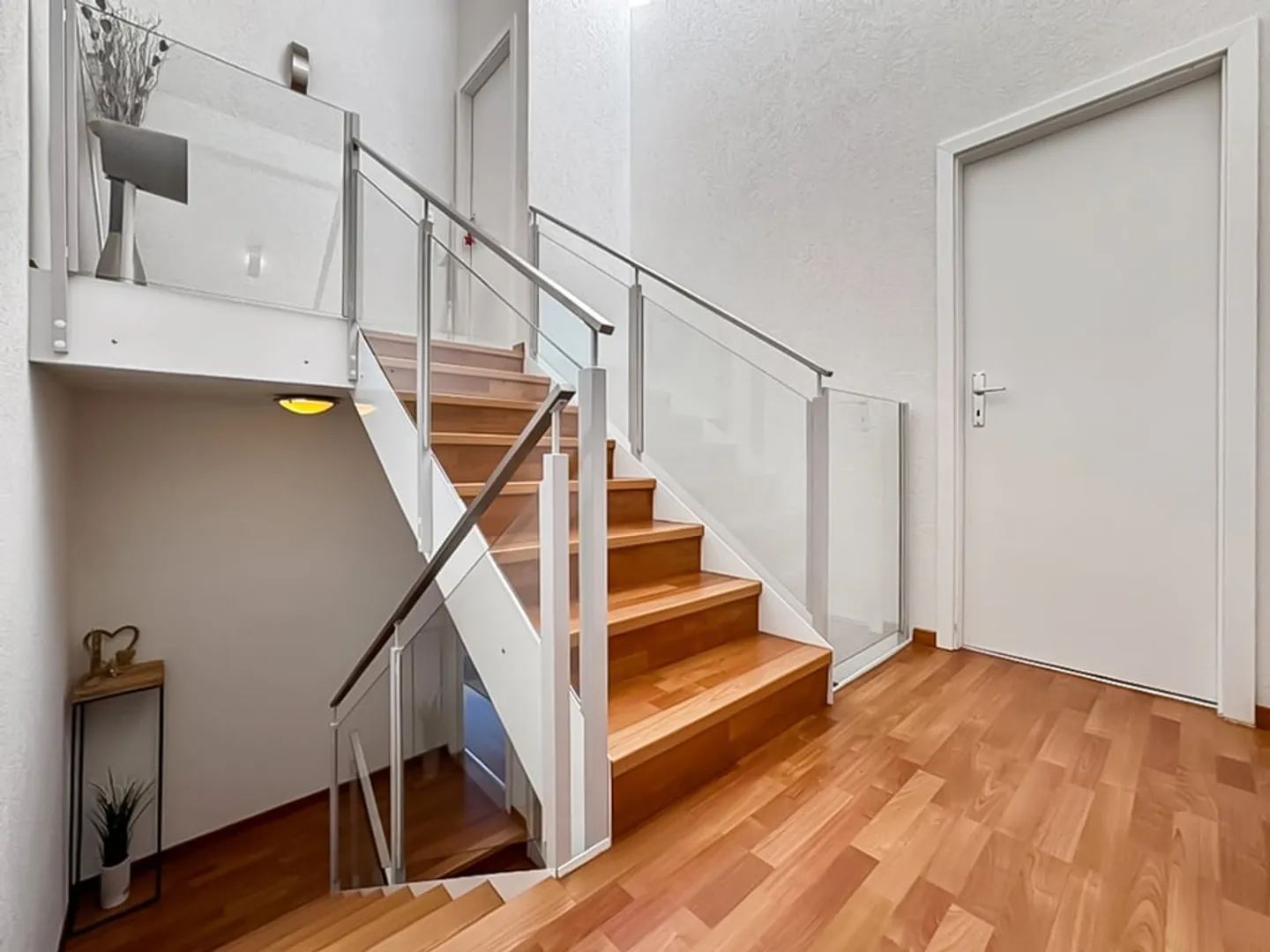 Modernes Reihenhaus in Mont-sur-Rolle - Foto 12 von 17