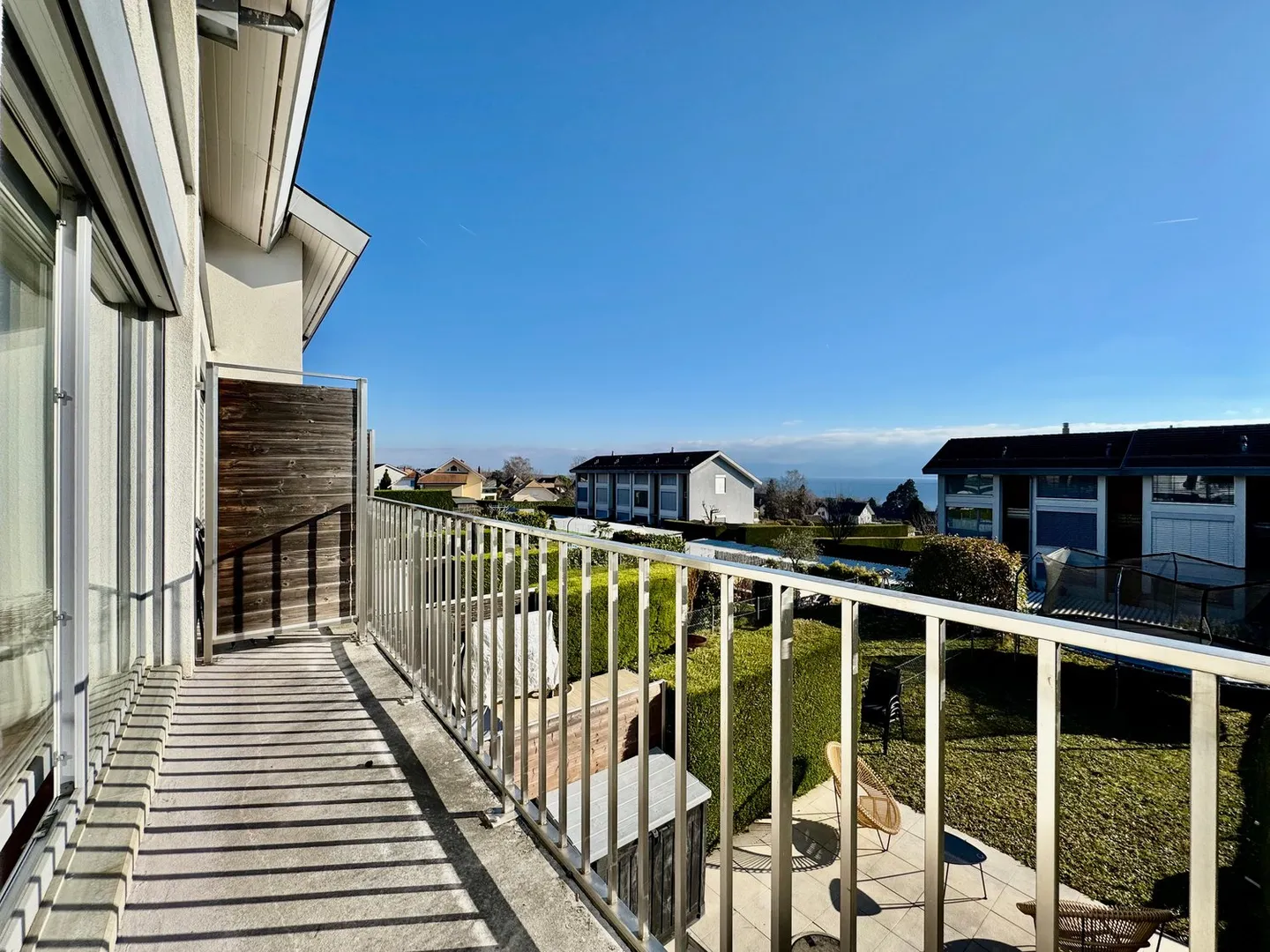 Modernes Reihenhaus in Mont-sur-Rolle - Foto 16 von 17