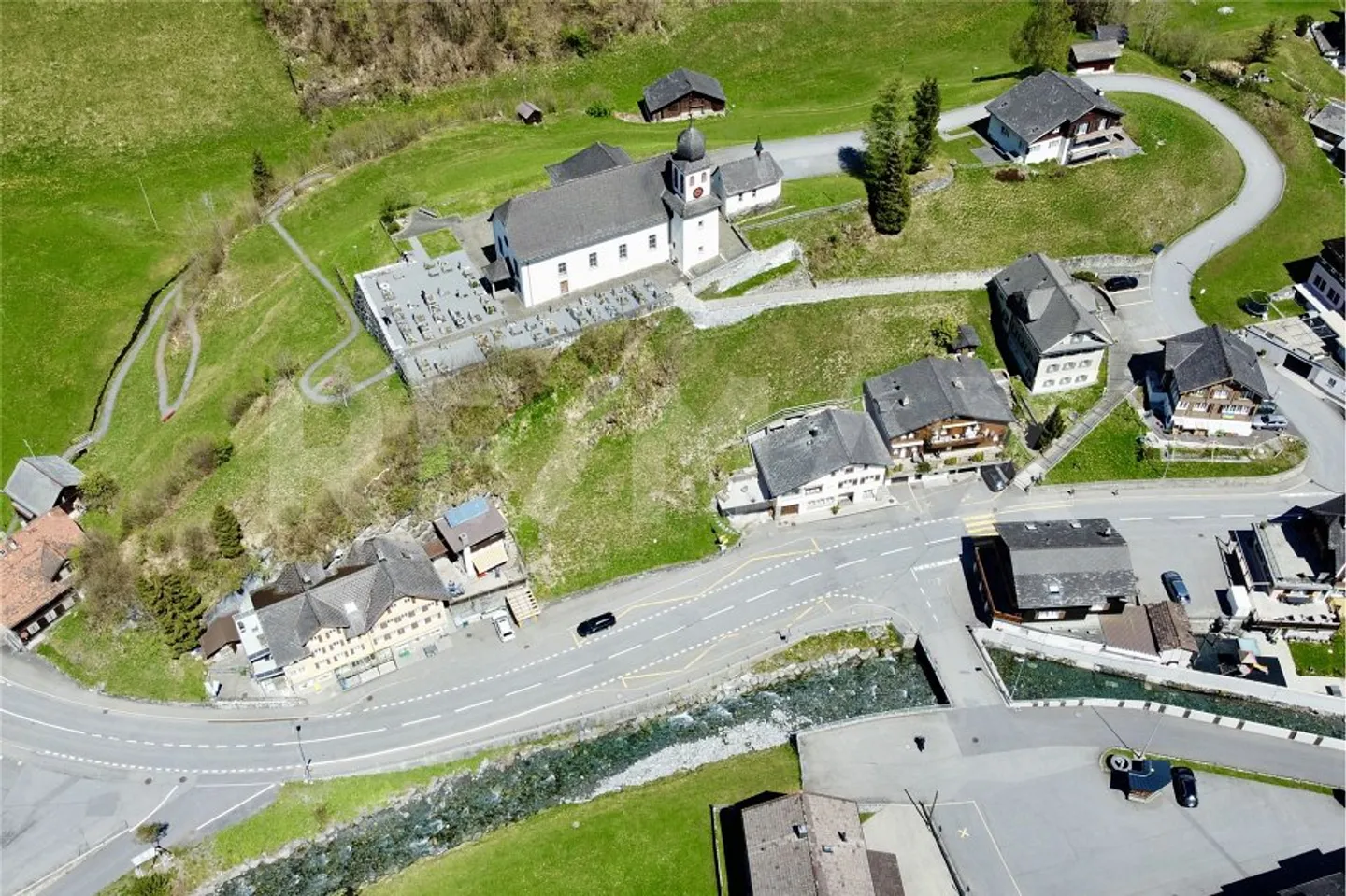 Building land 826 m² with great potential in Unterschächen UR - Photo 11 of 13