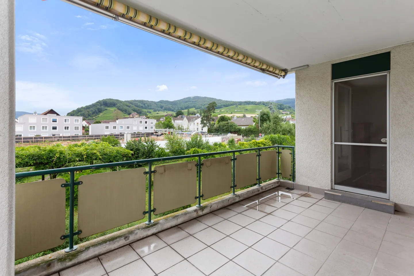 Appartement optimal pour les seniors - Photo 2 sur 8