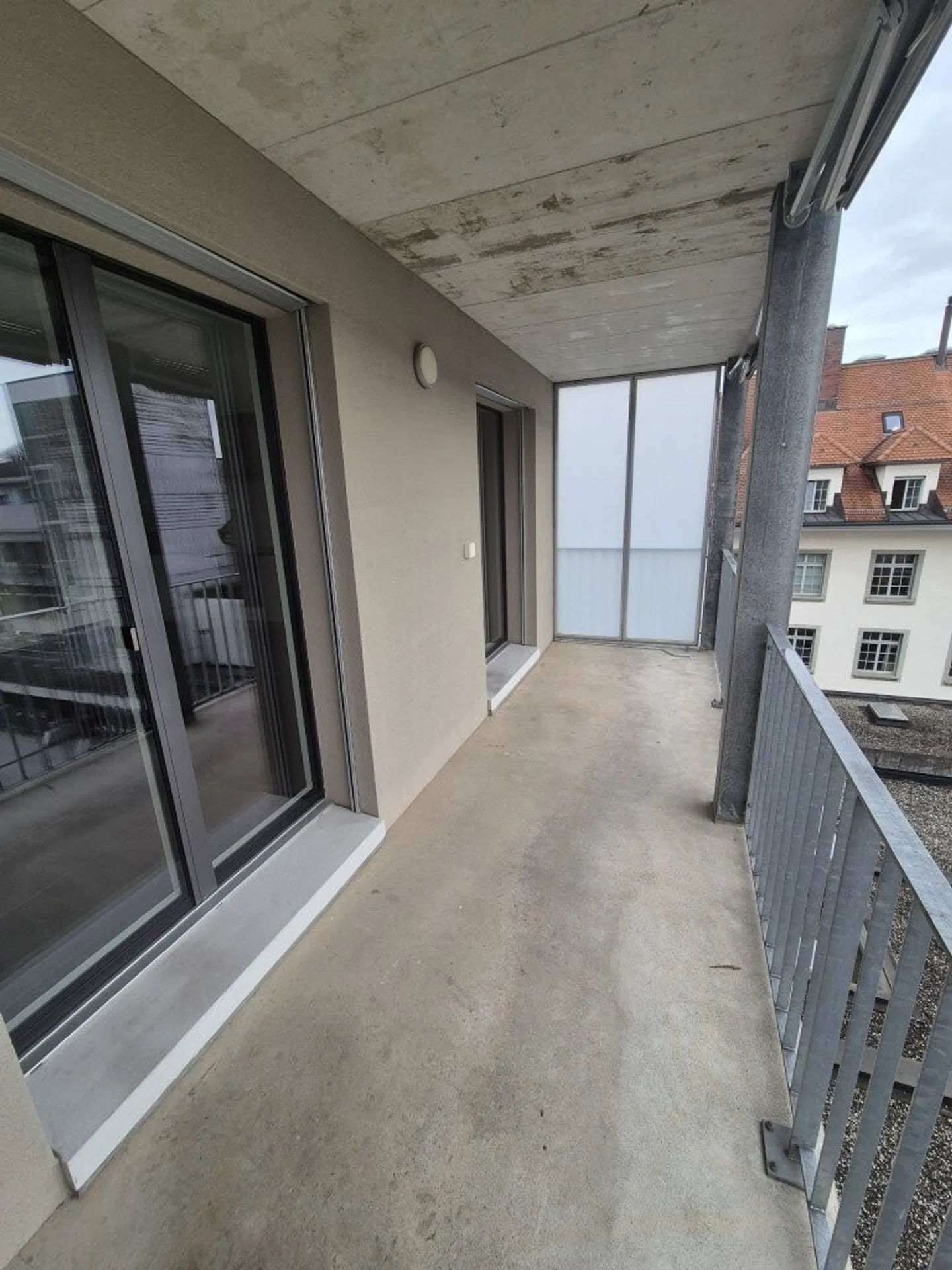 Appartamento moderno di 2,5 stanze in affitto in una posizione privilegiata - Foto 4 di 12