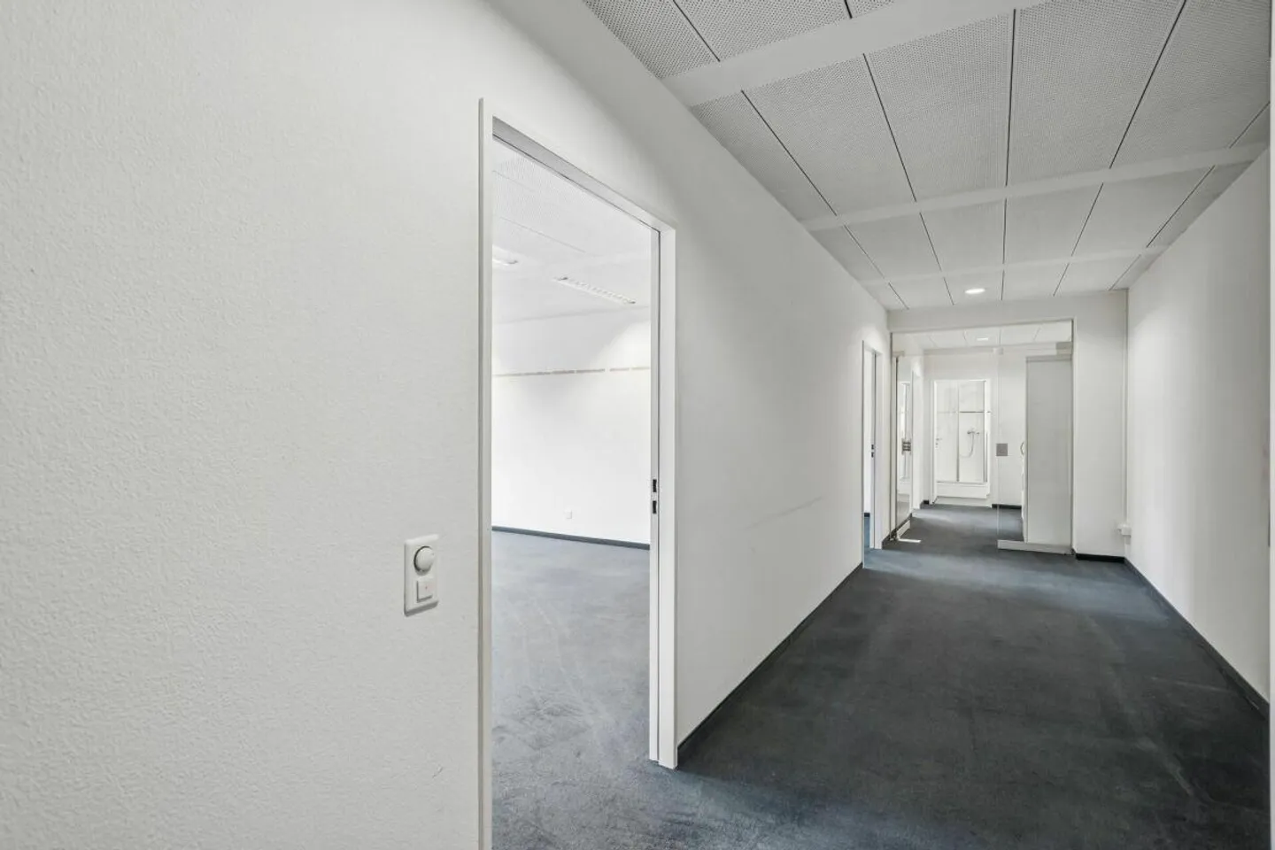 Bureaux prêts à emménager dans le Leuehuus près de Löwenplatz - Photo 6 sur 9