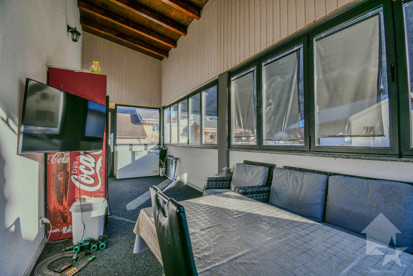 Grande maison familiale avec appartement attenant à Dorénaz - Photo 14 sur 23