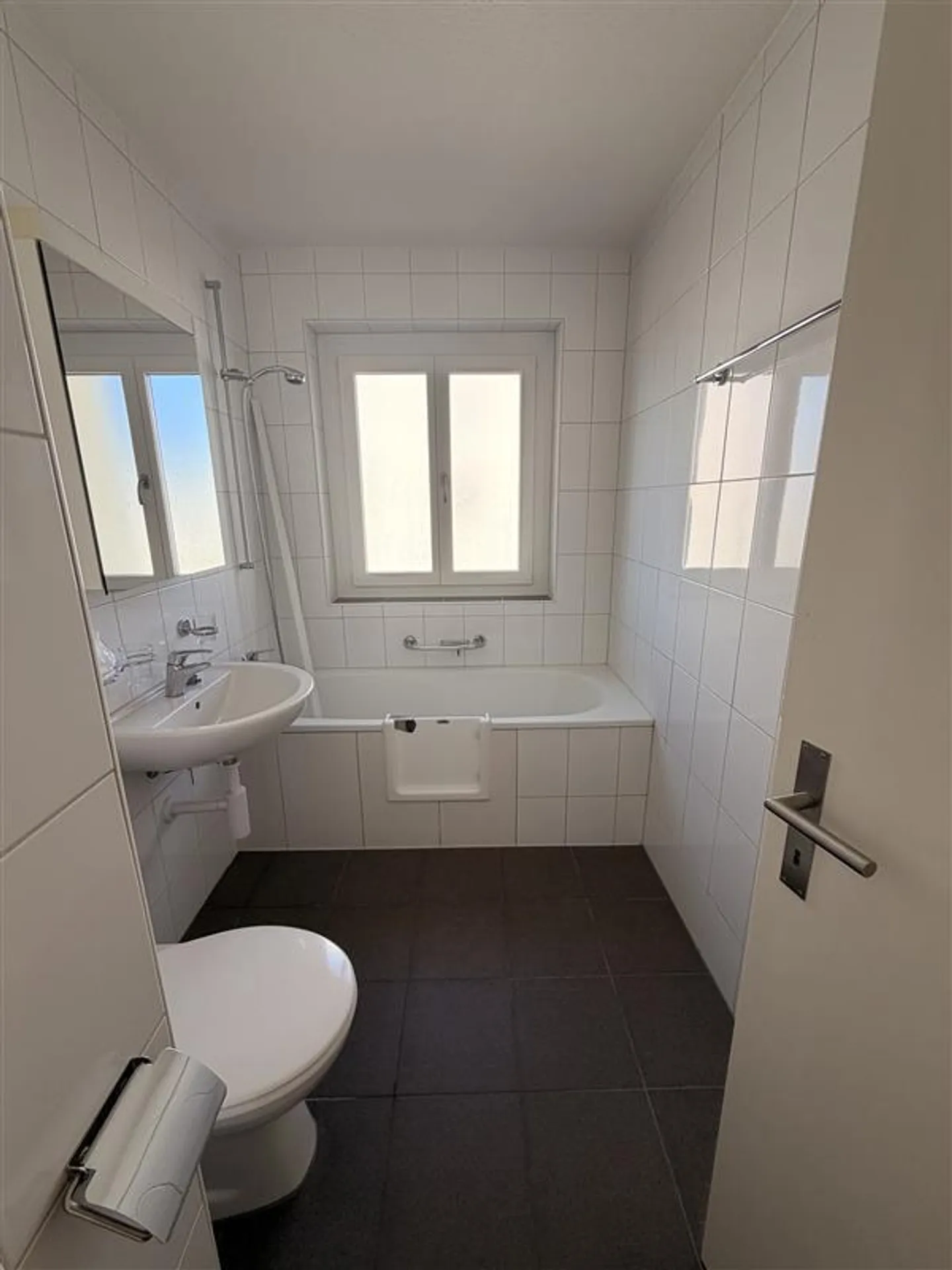 Appartement attrayant de 4.0 pièces à louer - Photo 5 sur 8