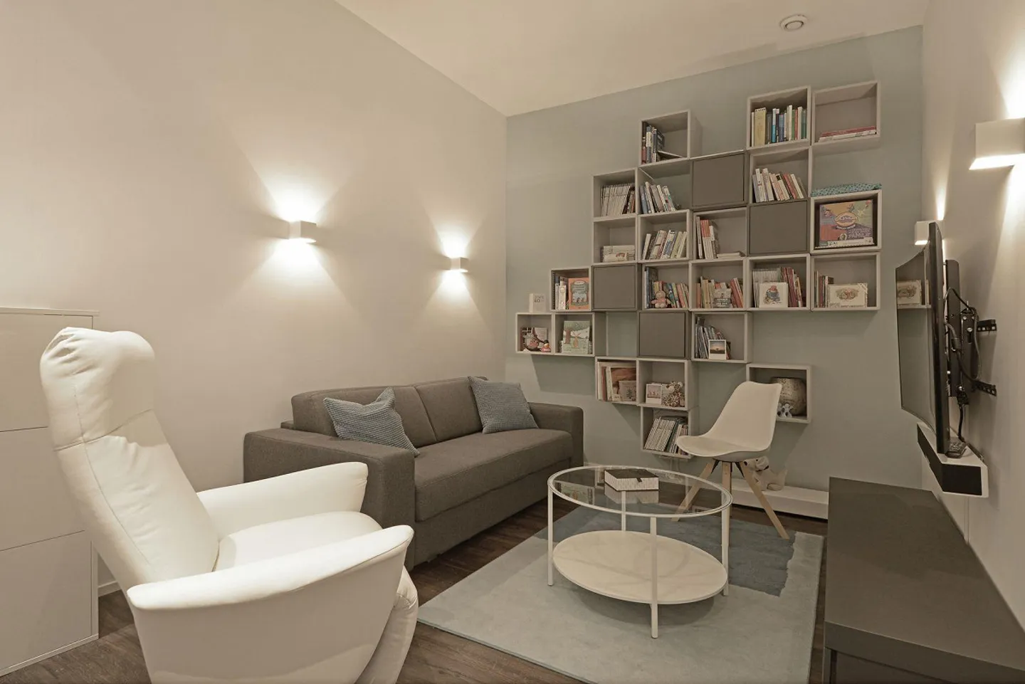 Elegant 3.5-room condominium with additional living space - Photo 15 of 17