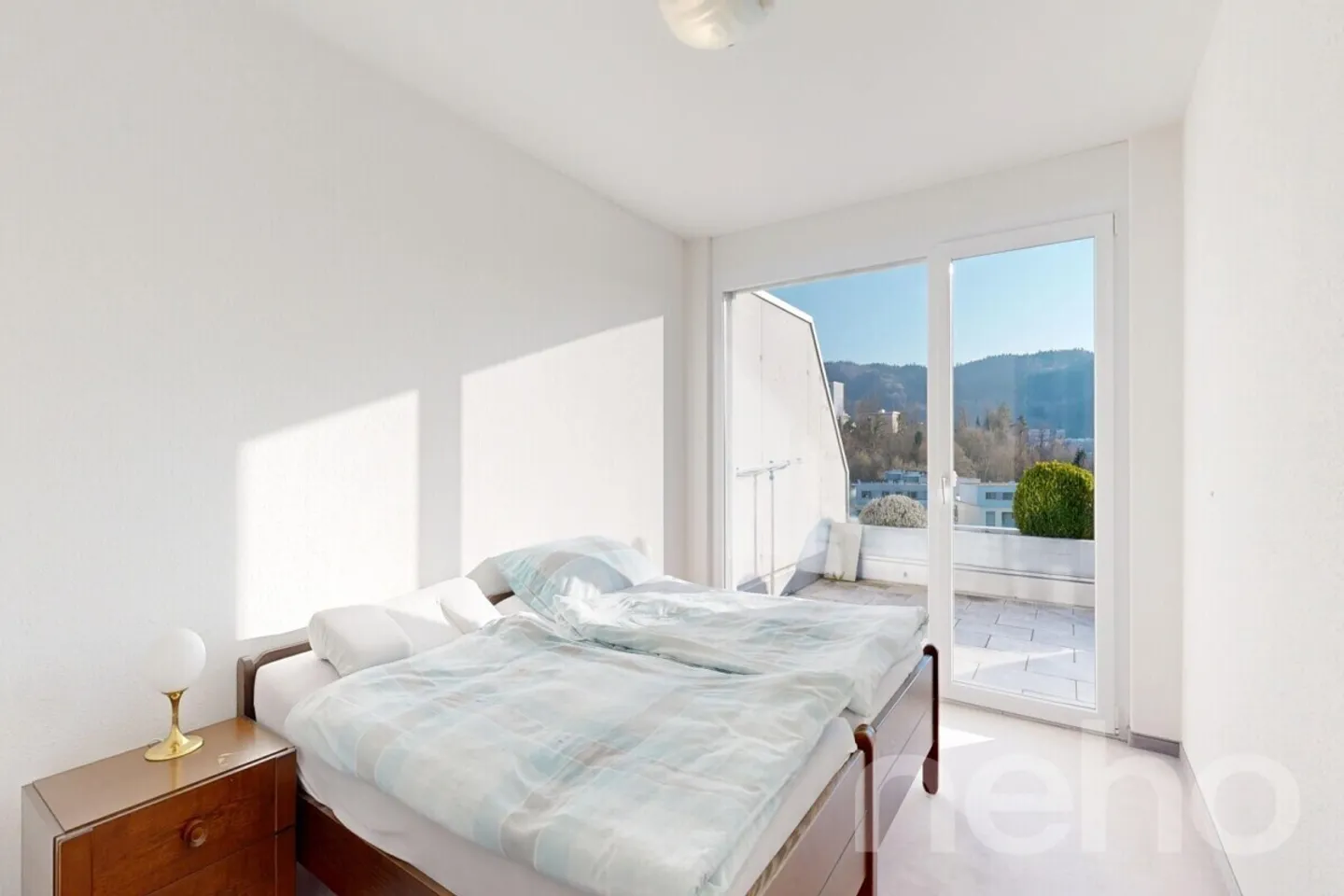 Moderno appartamento con terrazza di 4,5 stanze con vista mozzafiato - Foto 5 di 12