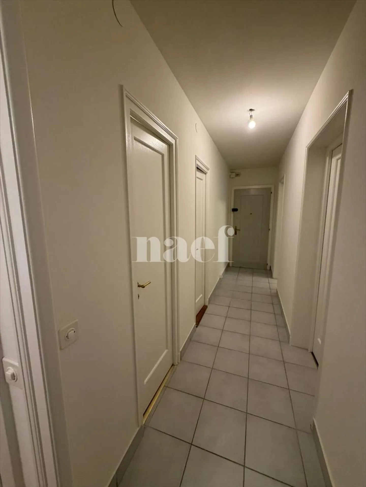 3,5-Zimmer-Wohnung unter dem Bahnhof - Foto 9 von 9