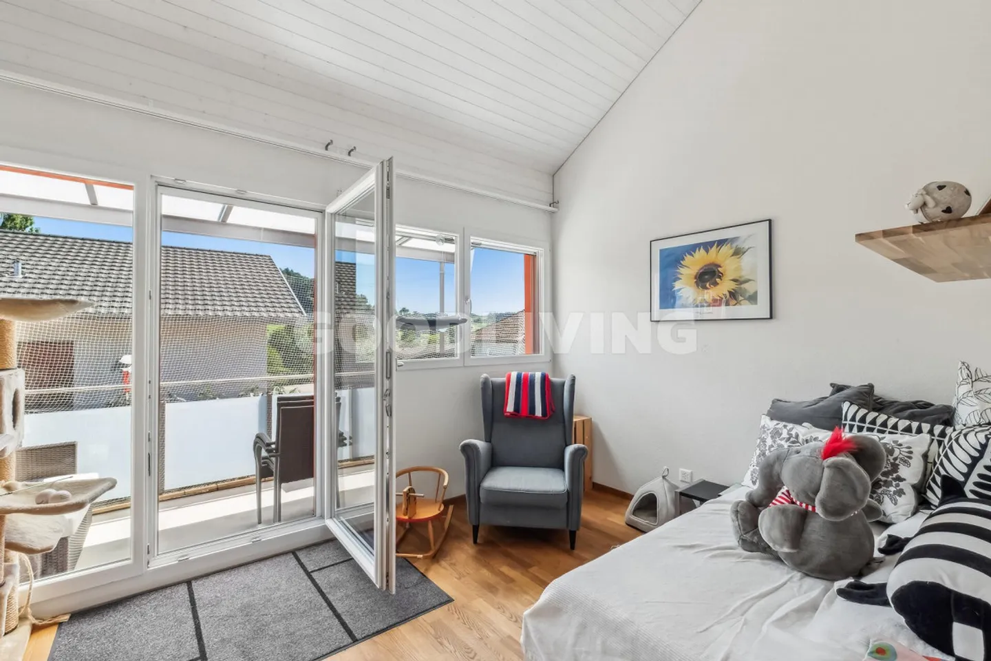 Moderna casa bifamiliare con molto spazio e fascino - Foto 4 di 4