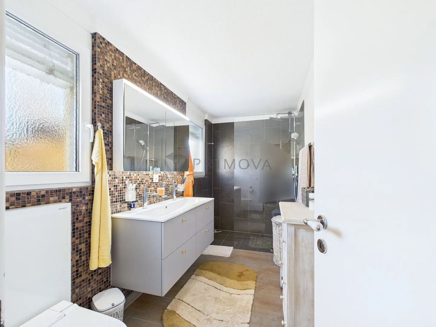 Family Dream with Pool and Sunny Garden - Photo 8 of 10