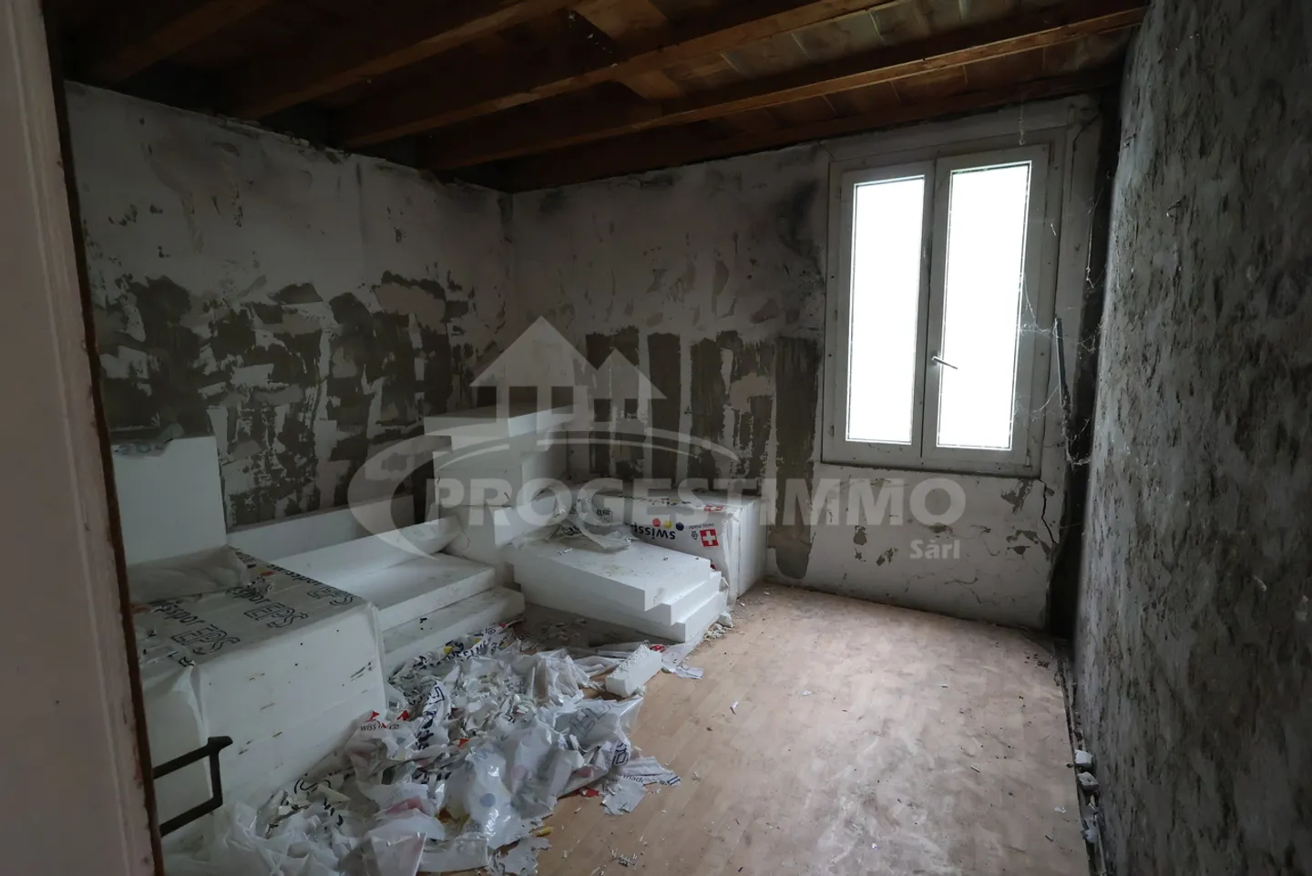 Charming Renovation Project - Photo 7 of 11
