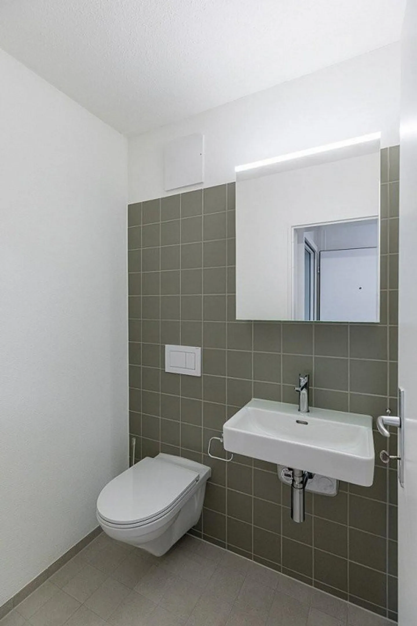 MIETEN OHNE KAUTION Neu sanierte und zentral gelegene Wohnung! - Foto 4 von 9