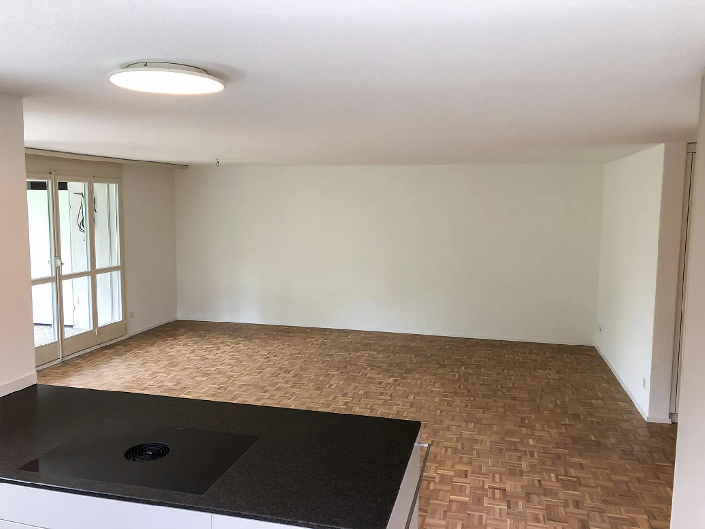 Appartamento 4.5 stanze con area giardino - Foto 7 di 18