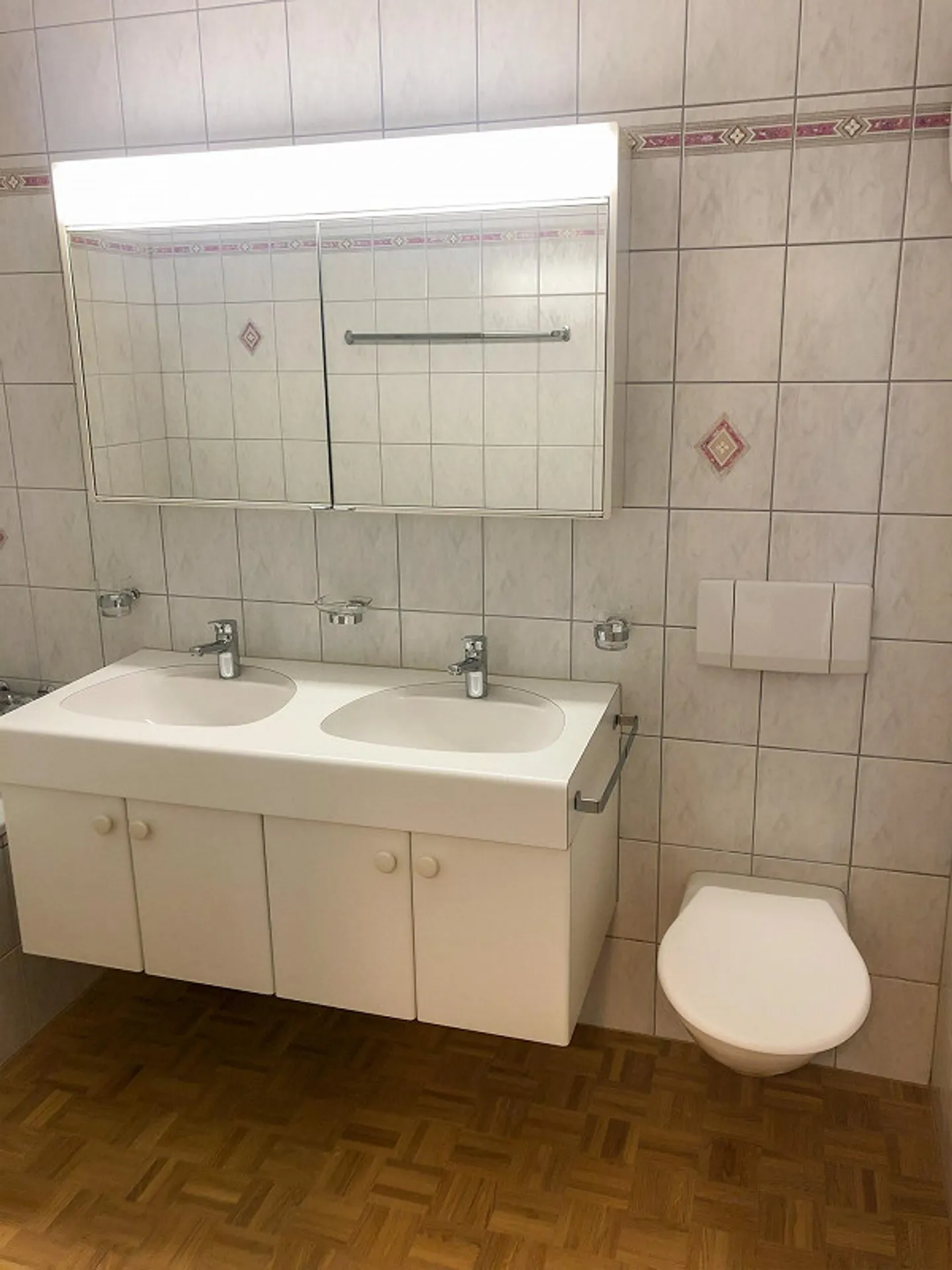 Appartamento 4.5 stanze con area giardino - Foto 12 di 18