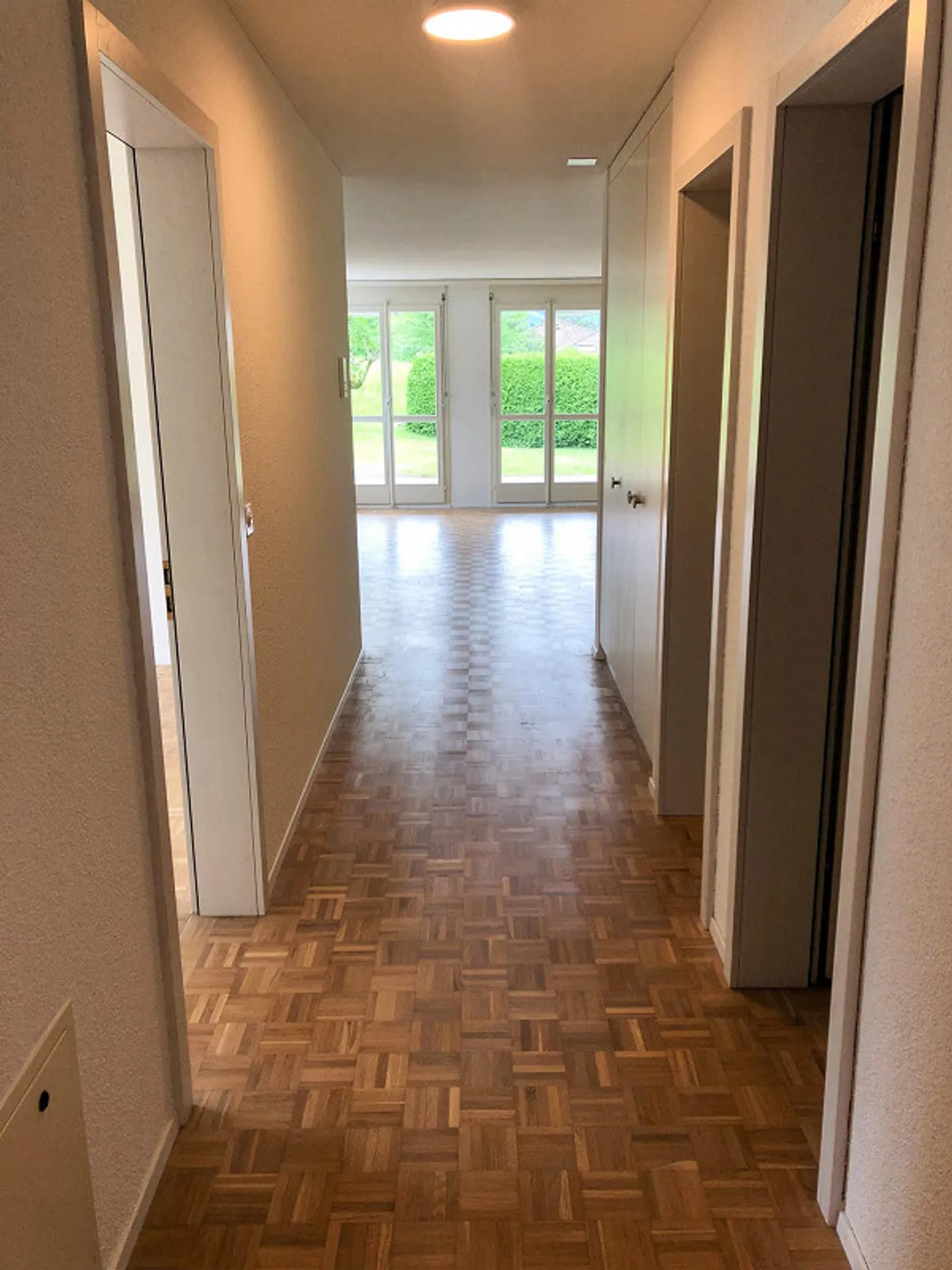 Appartamento 4.5 stanze con area giardino - Foto 15 di 18