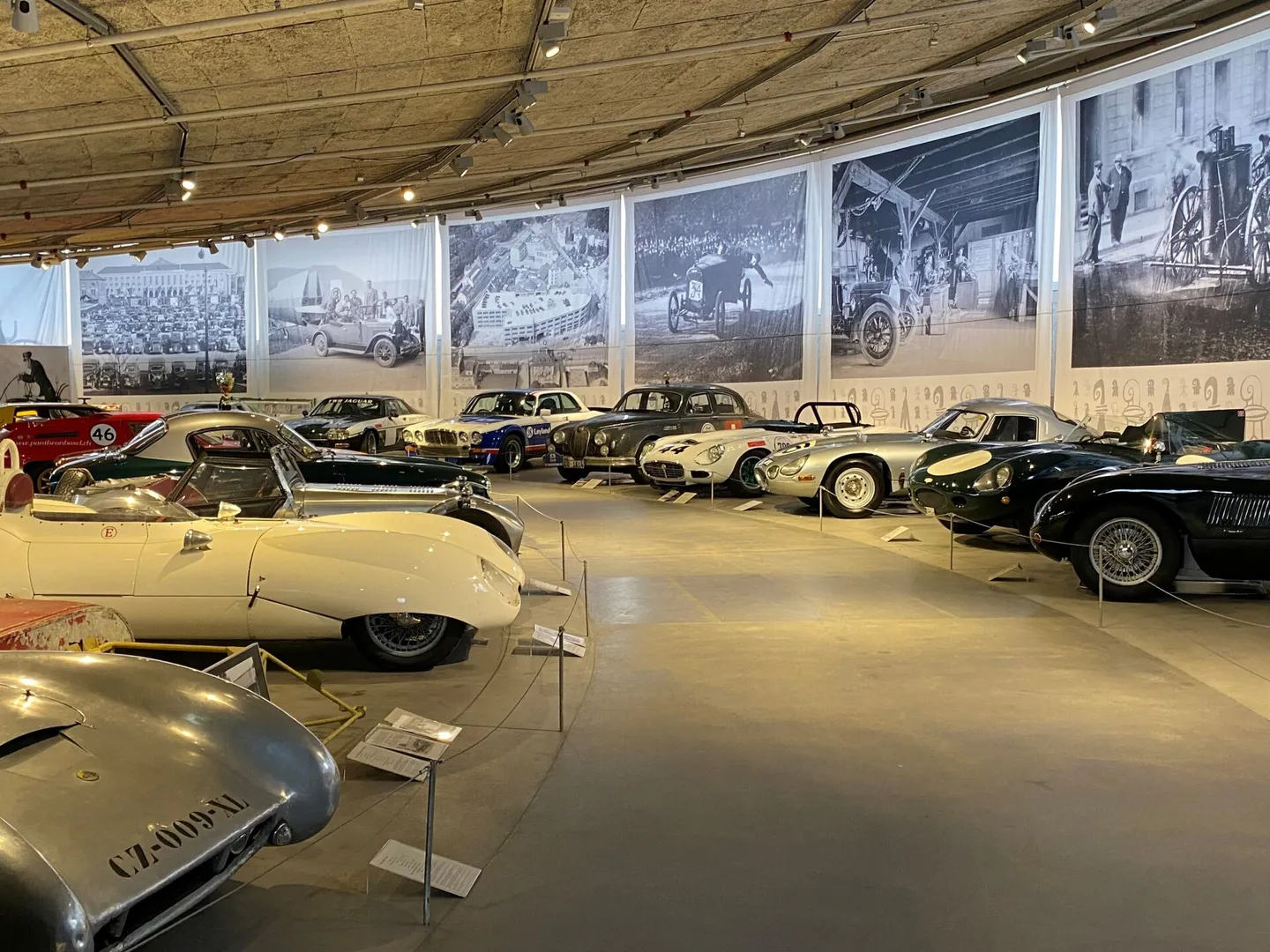 Classic Car Parking Space in the Museum - Photo 3 of 3