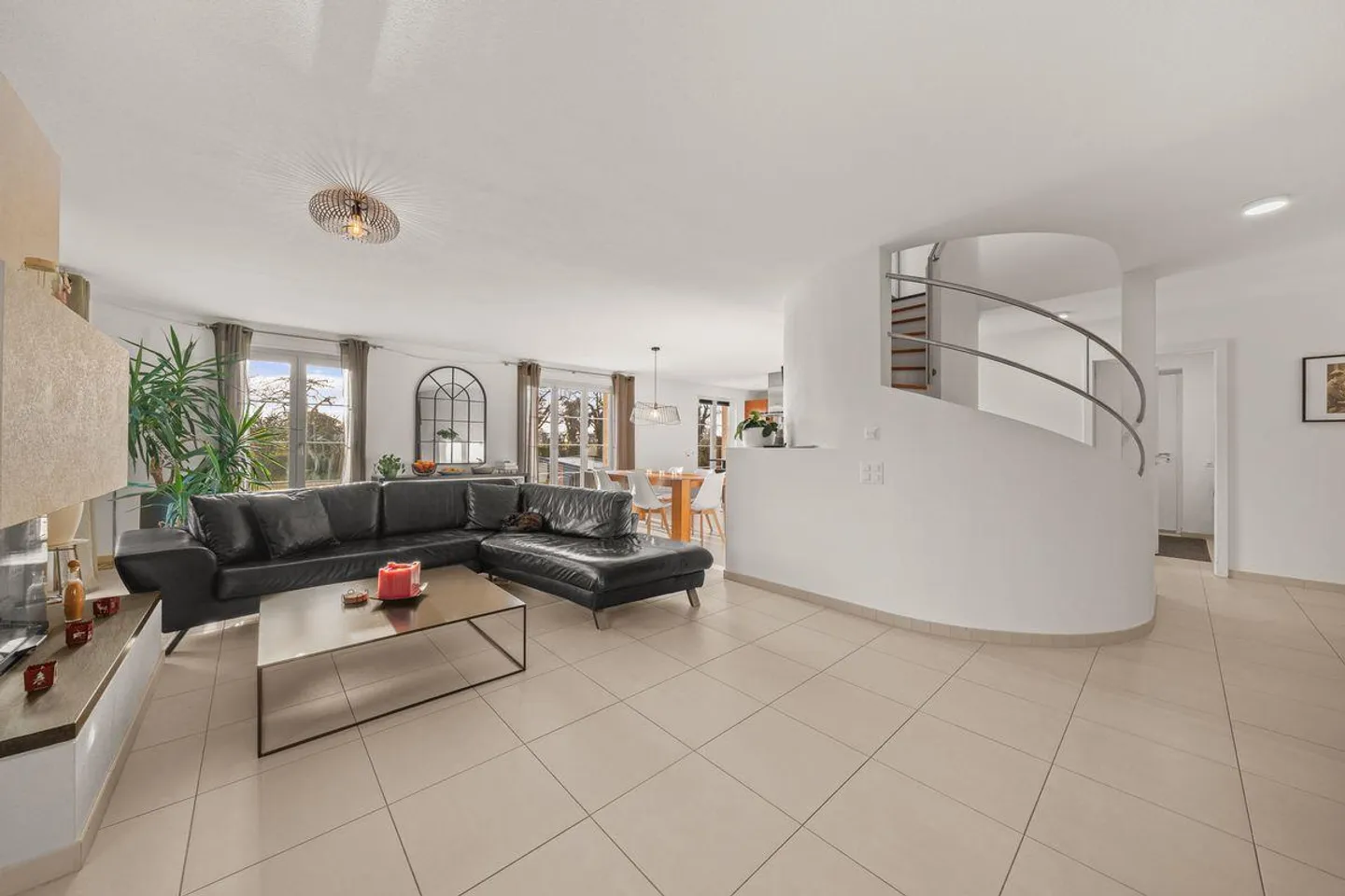 Beautiful house with swimming pool in a privileged setting in Denens! - Photo 6 of 13