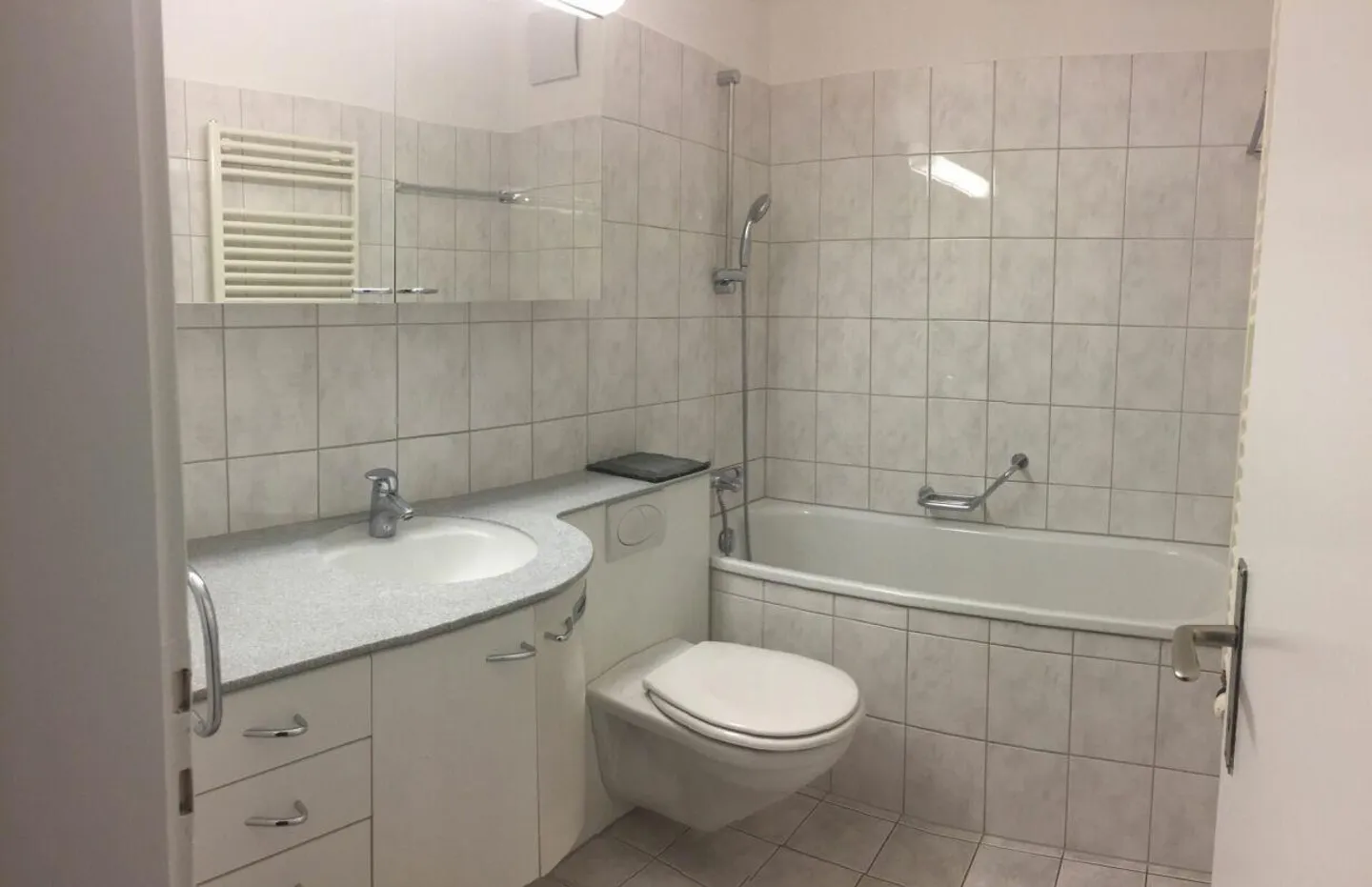 Charmante Wohnung mit Balkon - Foto 6 von 8