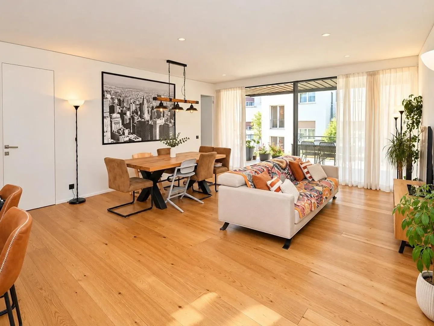 Appartement moderne avec 2 terrasses - 100 m du lac de Lugano - Photo 3 sur 22