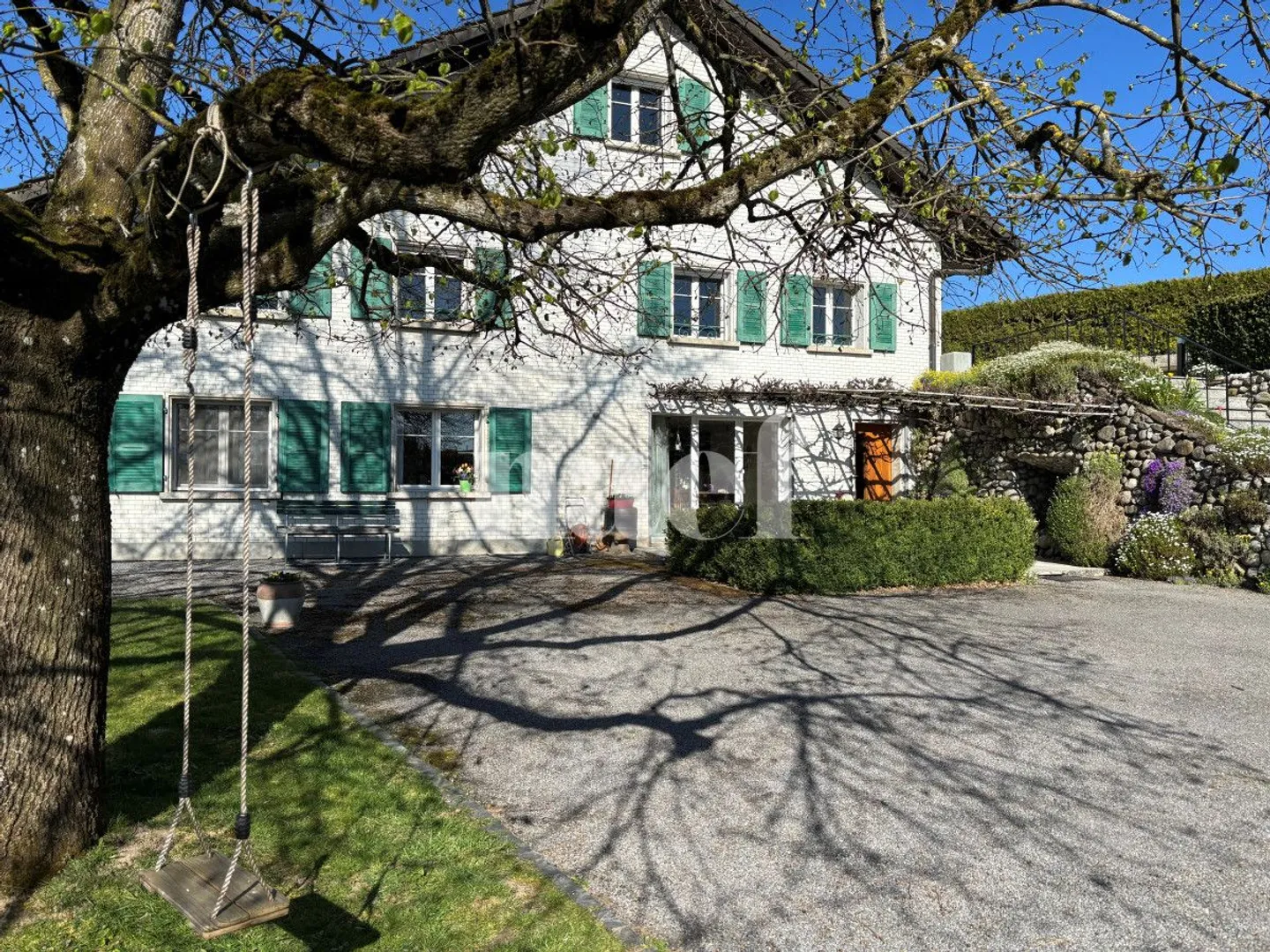Appartamento con 7,5 stanze e giardino - Foto 1 di 6