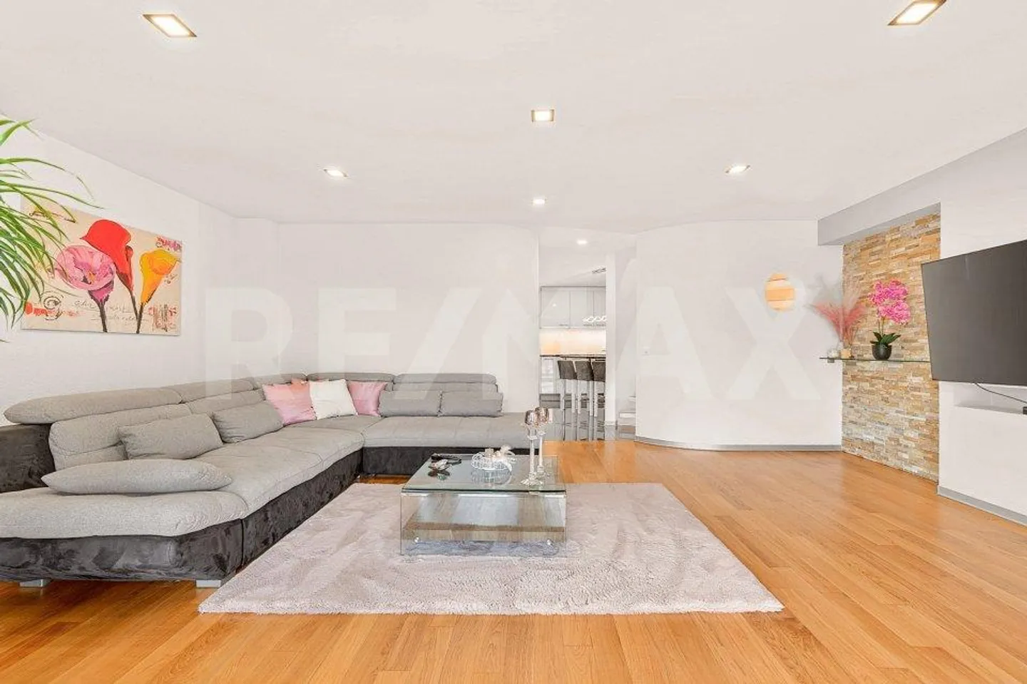 In una zona residenziale: bella villa familiare 4,5 stanze - Foto 5 di 13